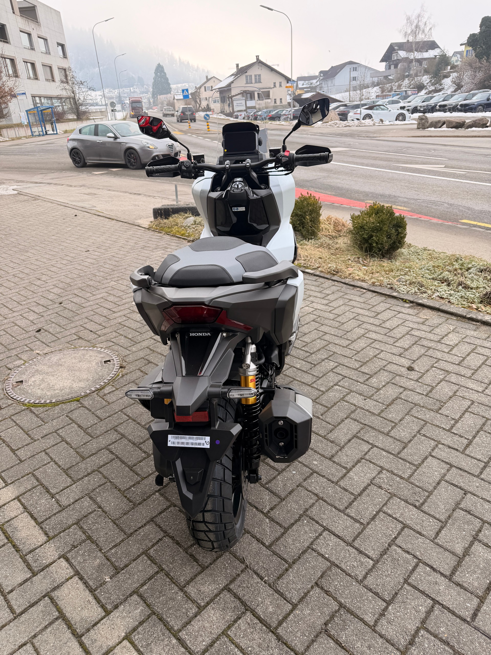 HONDA ADV 350-image-6
