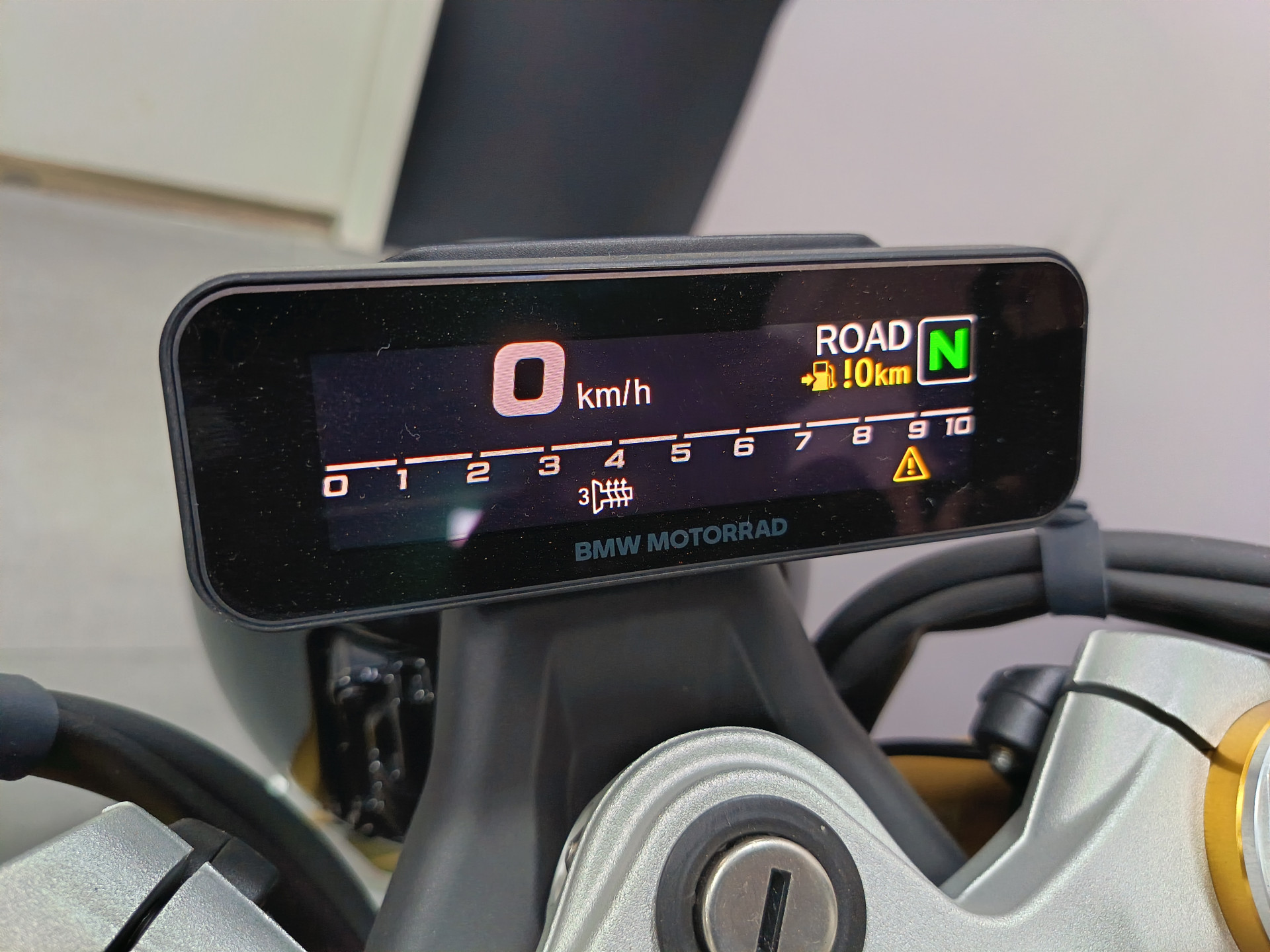BMW R 12 nineT *** Leasing 3.9% ***-image-9