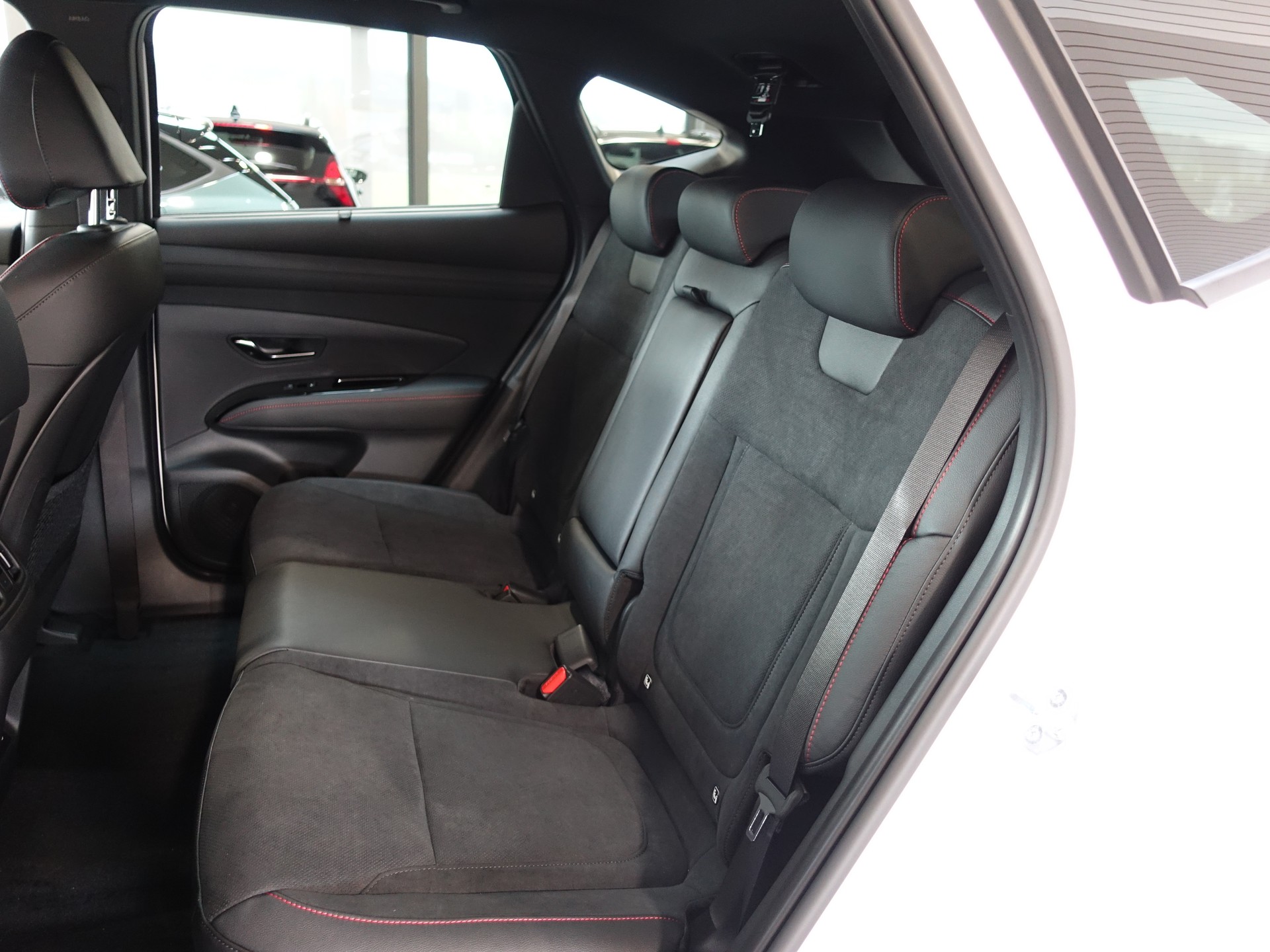 HYUNDAI Tucson 1.6PHEV N-Line LUX 4WD Vollausstattung-image-10