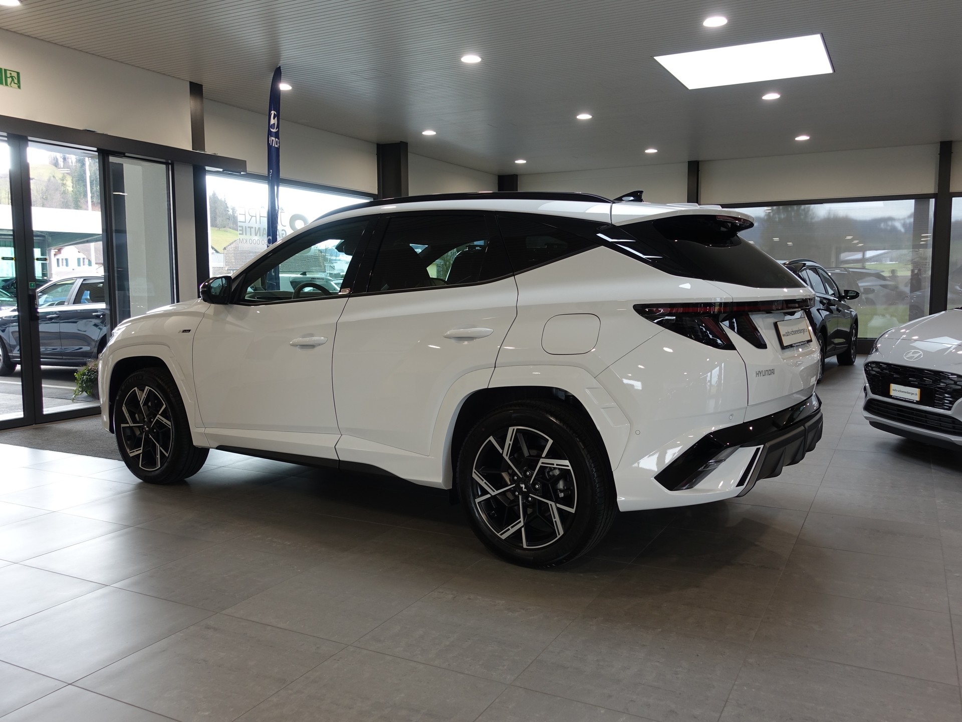 HYUNDAI Tucson 1.6PHEV N-Line LUX 4WD Vollausstattung-showroom-element-2