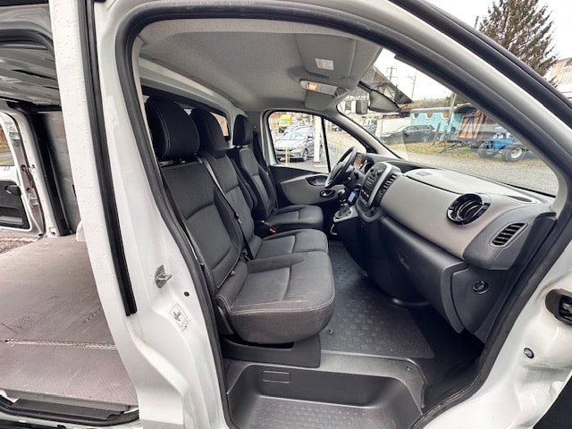 RENAULT Trafic 1.6 dCi 120 2.9t Business L1H1-image-12