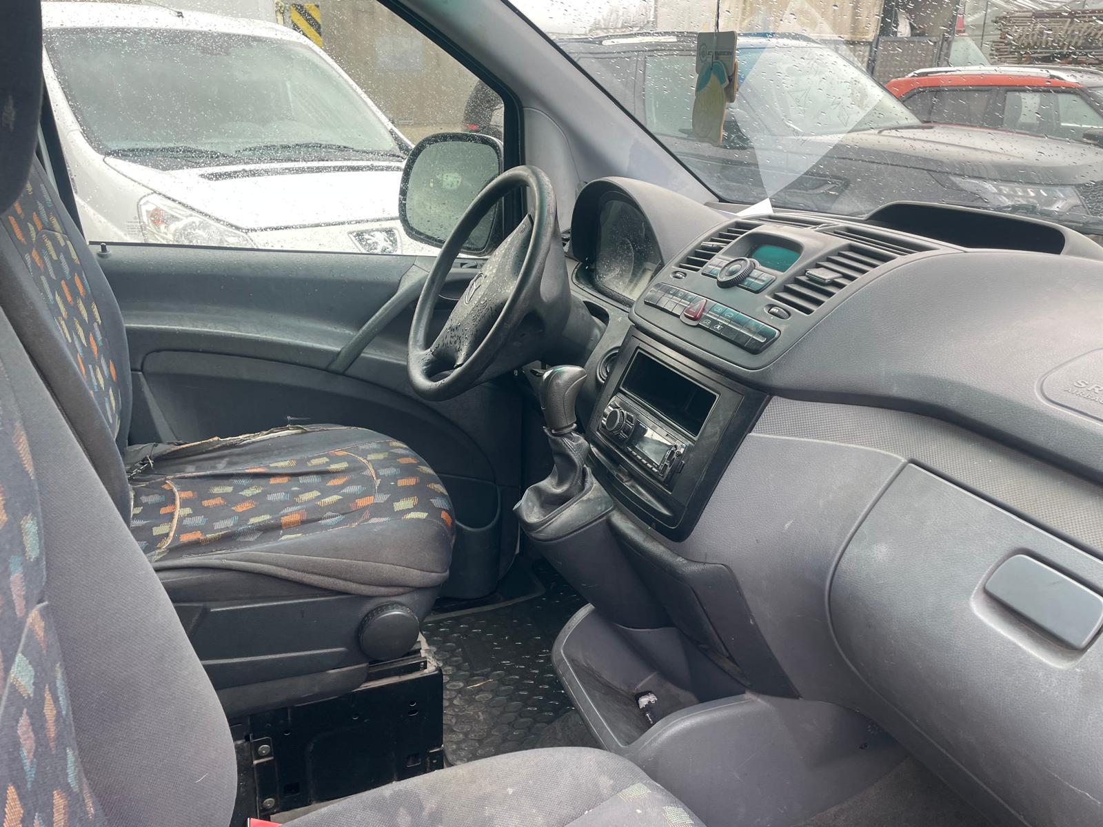 MERCEDES-BENZ Vito 120 CDI EL Automat-showroom-element-3