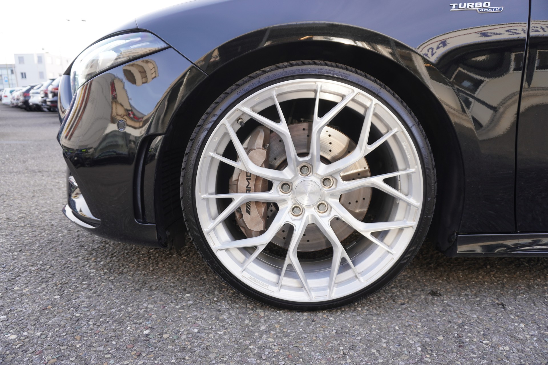 MERCEDES-BENZ A 35 AMG 4Matic Speedshift-image-8