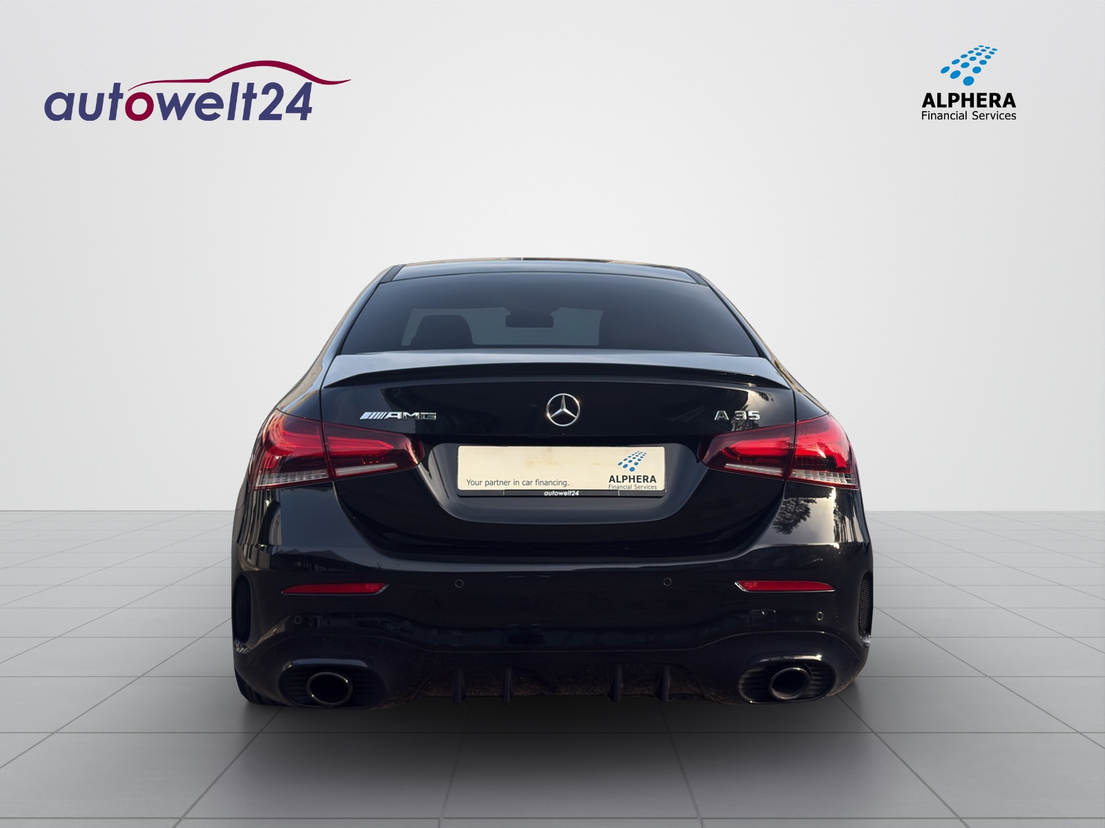 MERCEDES-BENZ A 35 AMG 4Matic Speedshift-image-5