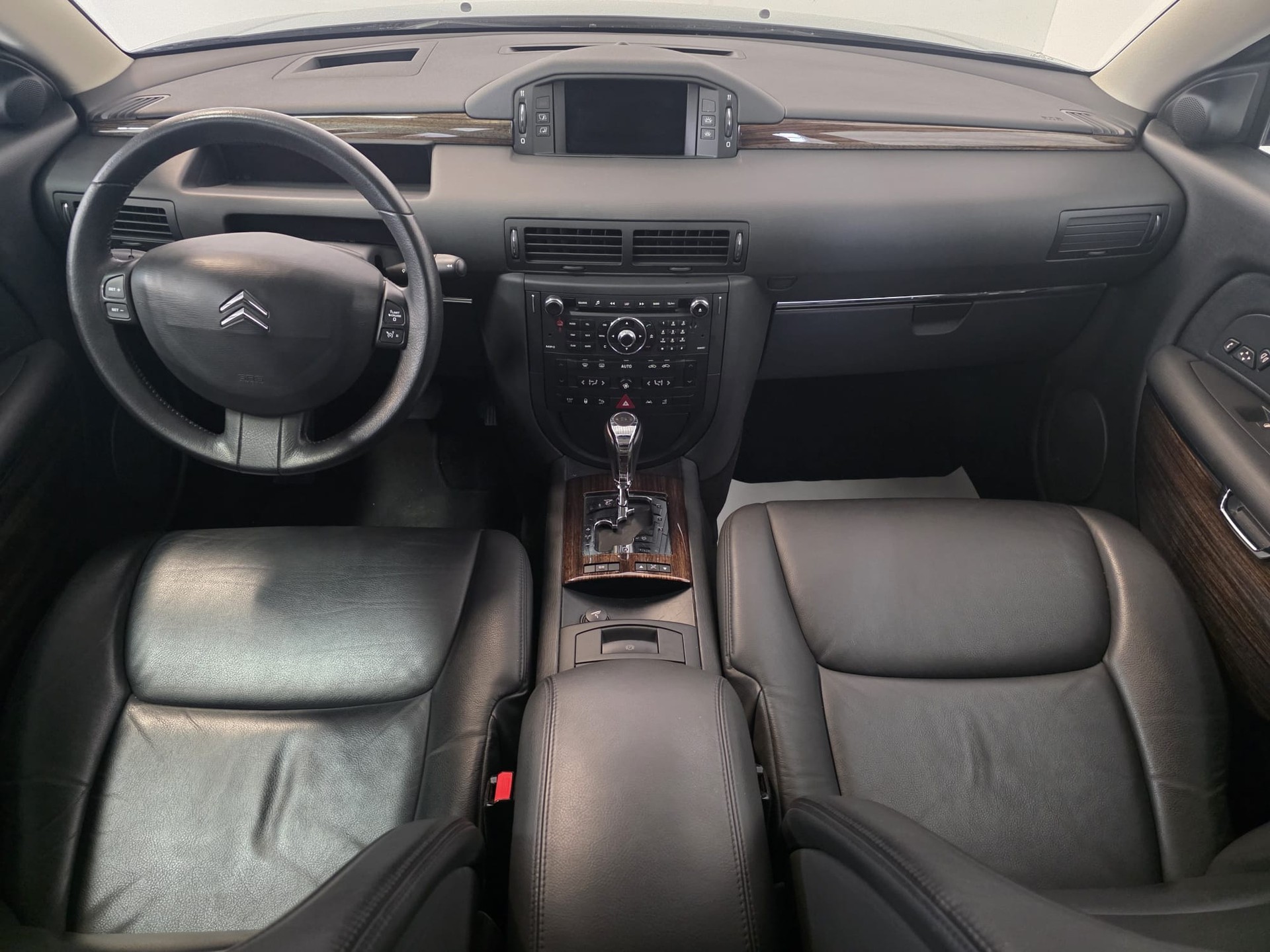 CITROEN C6 Sedan 2.7 HDi V6 Exclusive Automatic-image-13