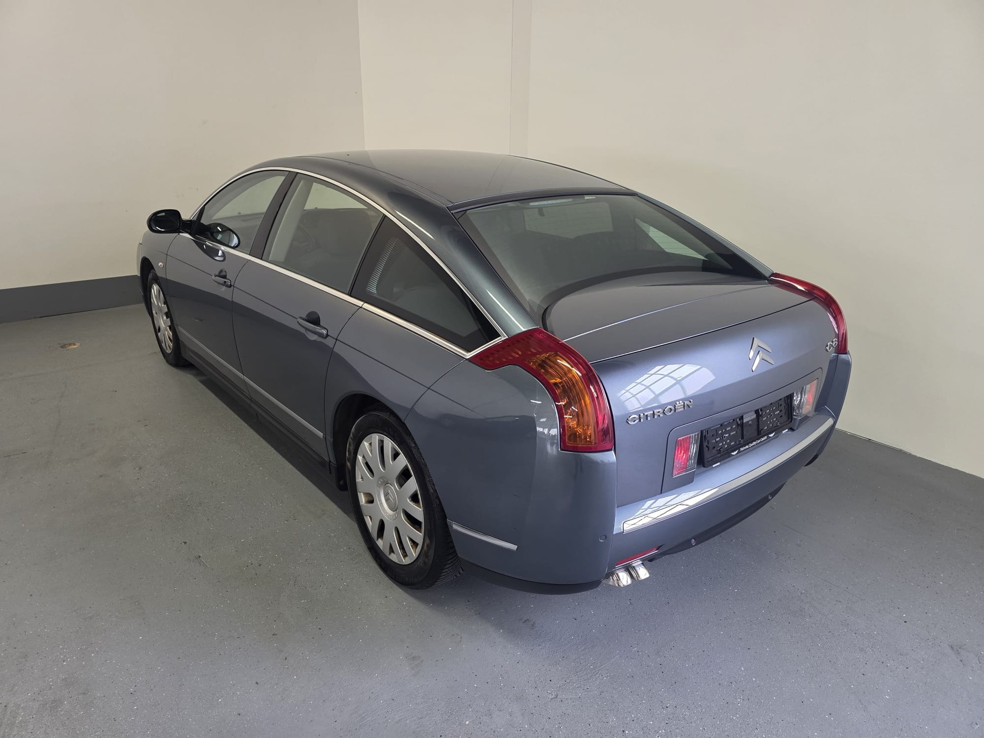 CITROEN C6 Sedan 2.7 HDi V6 Exclusive Automatic-image-9