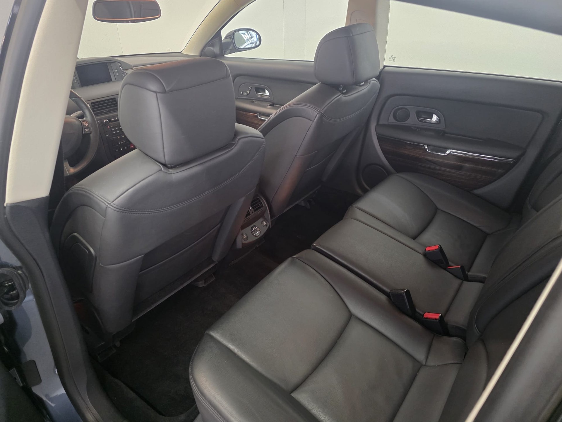 CITROEN C6 Sedan 2.7 HDi V6 Exclusive Automatic-image-16