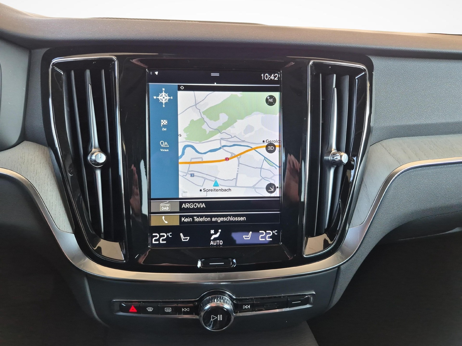 VOLVO V60 2.0 T6 TE Inscription eAWD / ab 3,99% Leasing bei Abschluss einer Protect Autoversicherung-image-14