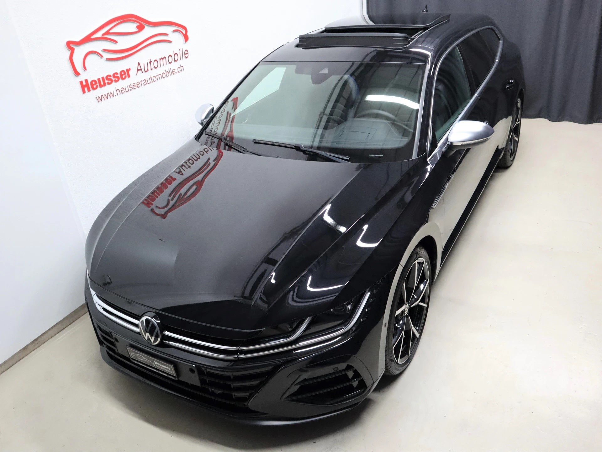 VW Arteon SB 2.0 TSI R 4Motion DSG - VOLLAUSTATTUNG - Panorama - Leder - Sportsitze - Harman/Kardon - AHK - 320 PS-image-2