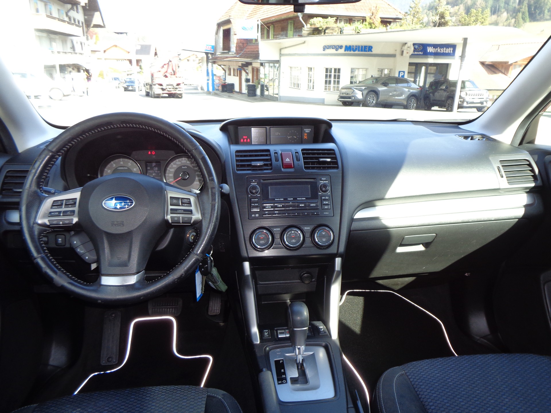 SUBARU Forester 2.0i Swiss Lineartronic-image-9