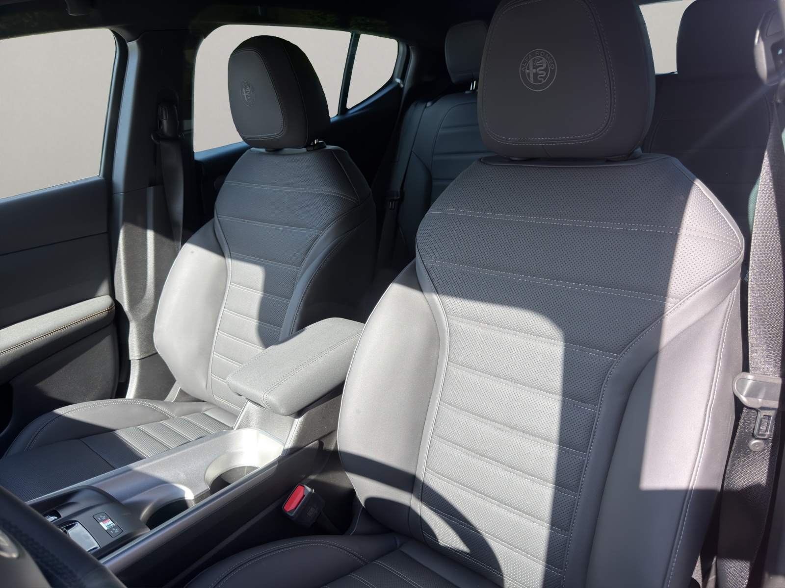 ALFA ROMEO Tonale 1.5 Veloce Premium-image-11
