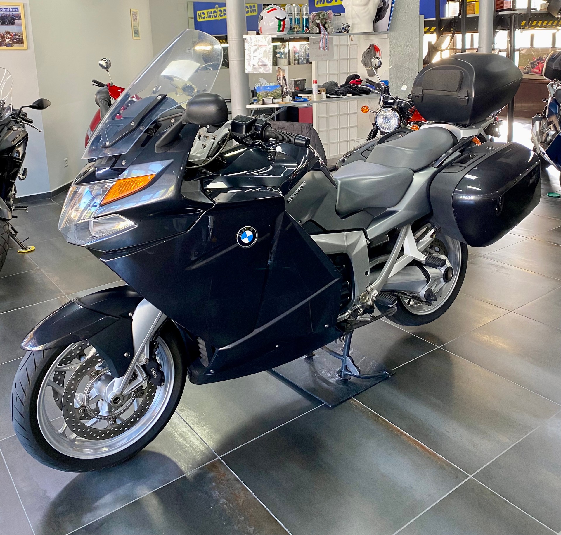 BMW K 1200 GT-image-2