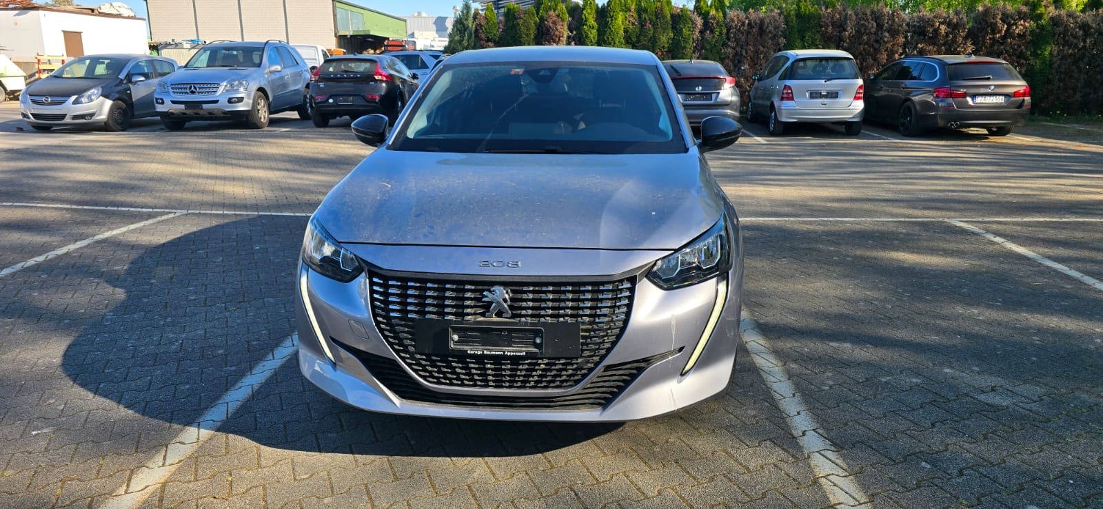 PEUGEOT 208 1.2 PureTech Allure