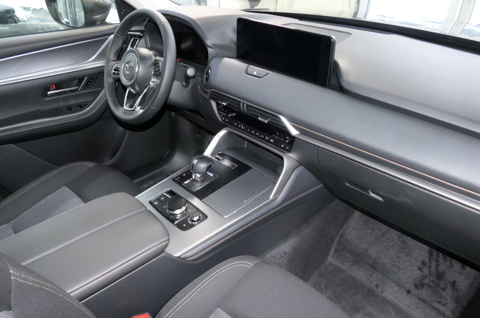 MAZDA CX-80 e-Skyactiv PHEV 327 AWD Exclusive-Line-showroom-element-3