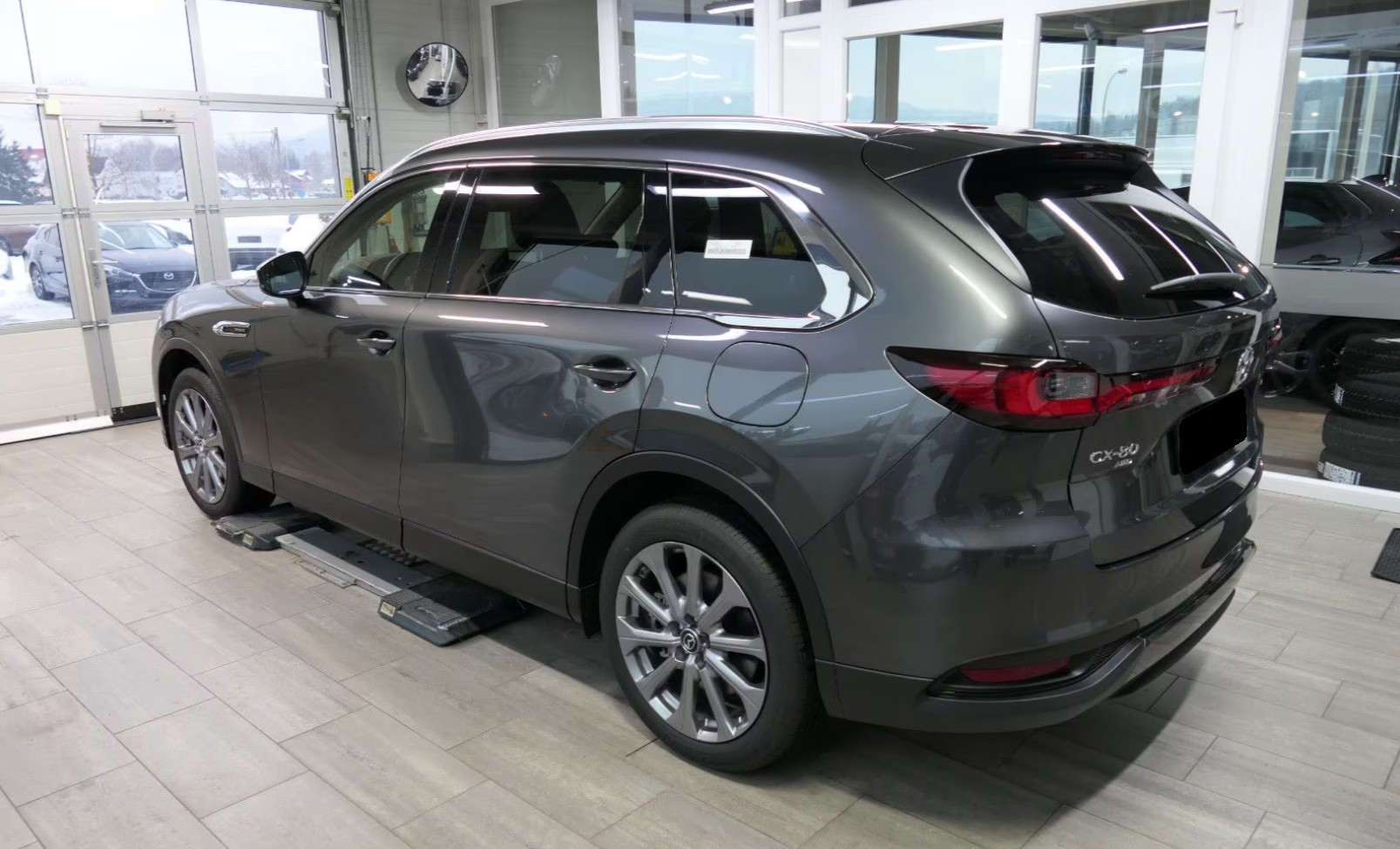 MAZDA CX-80 e-Skyactiv PHEV 327 AWD Exclusive-Line-showroom-element-1