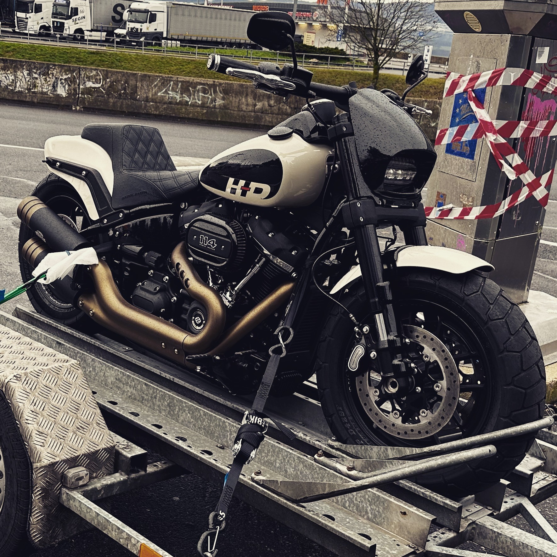 HARLEY-DAVIDSON FXFBS Fat Bob 114-image-0