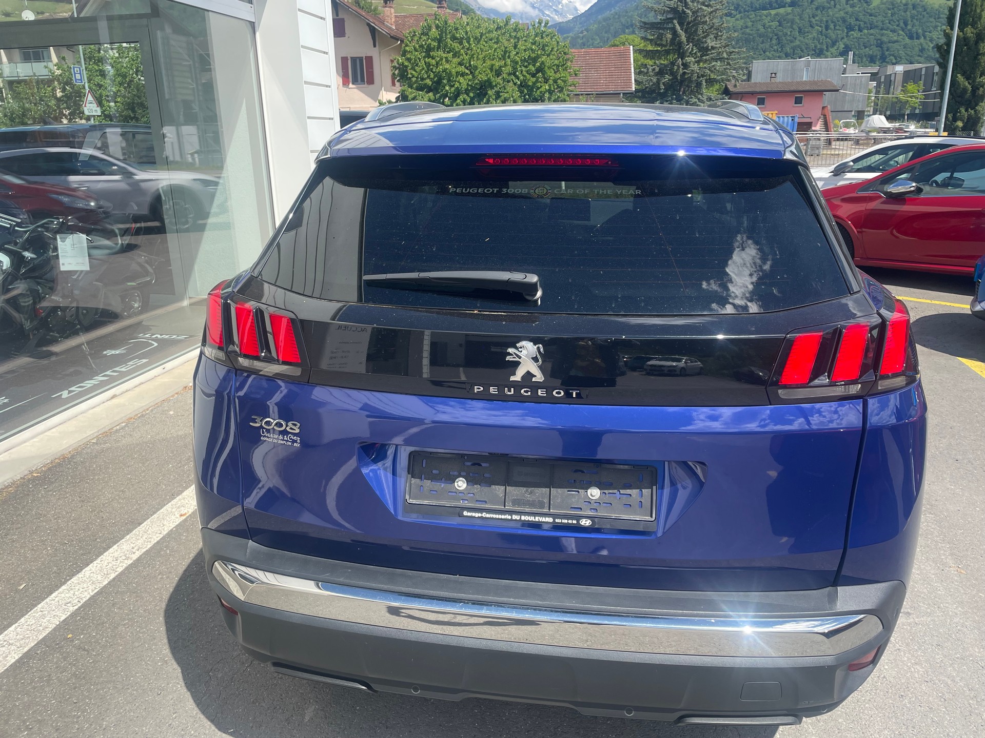 PEUGEOT 3008 1.6 THP Allure EAT-image-3