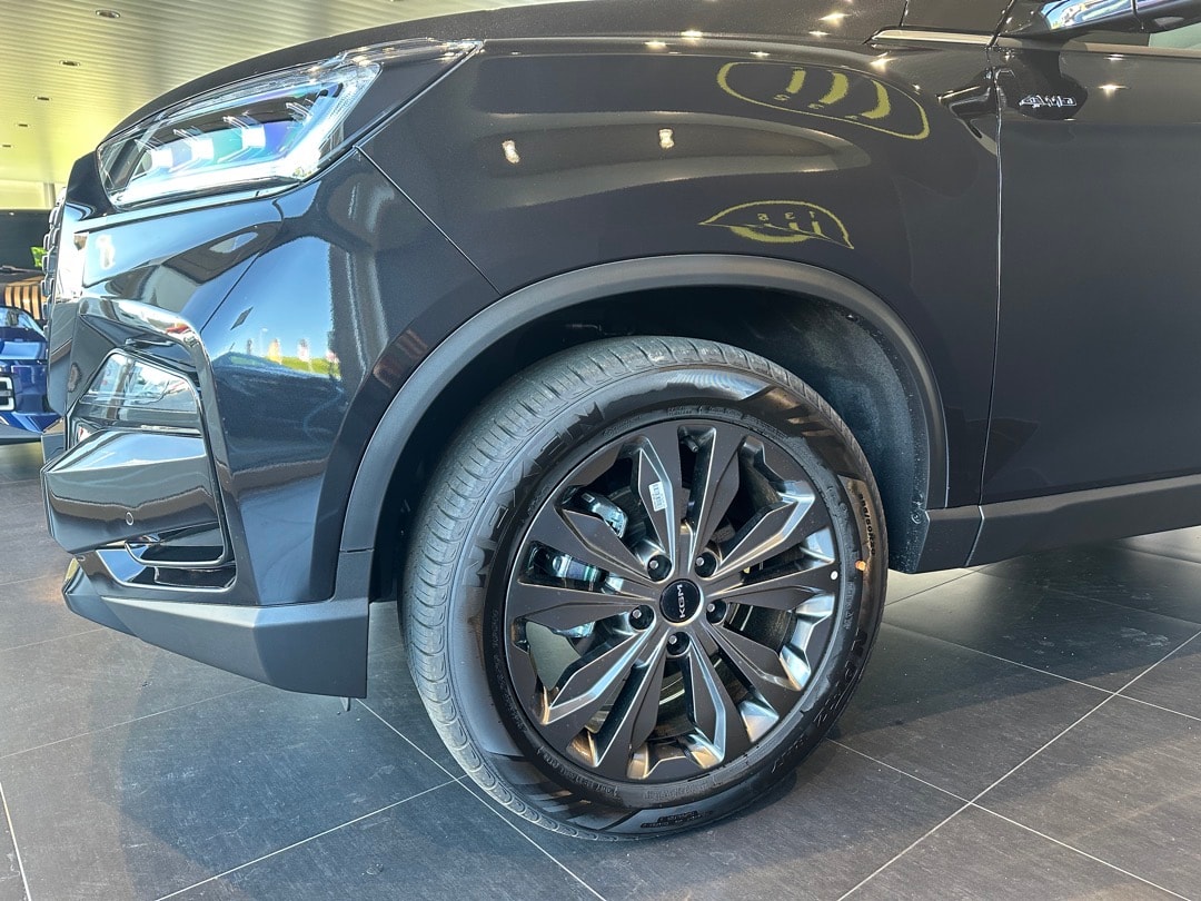 KGM-SsangYong Rexton 2.2 CRDi 7 Pl. Blackline 4WD AT-showroom-element-2