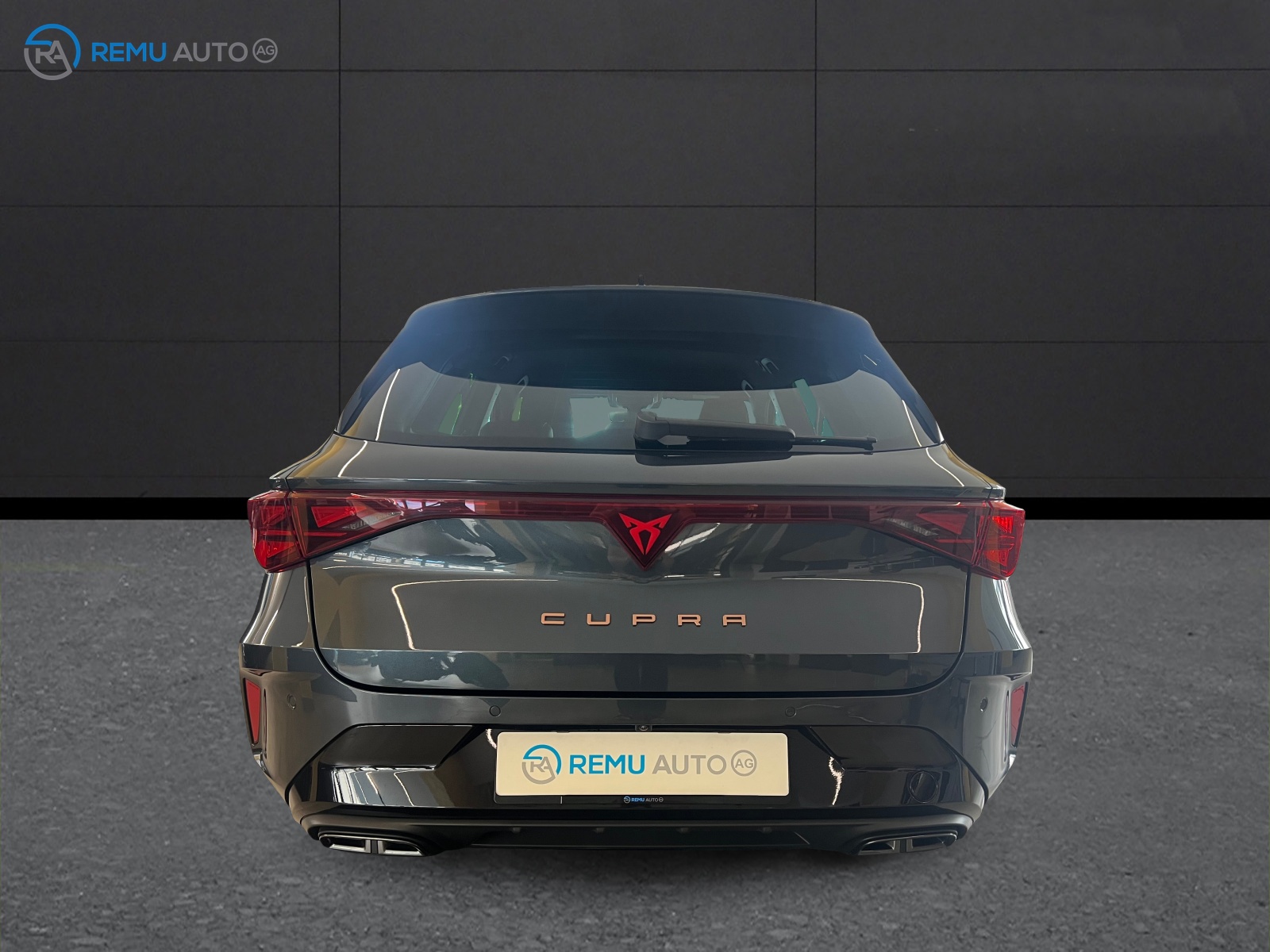 CUPRA LEON ST 1.5 eTSI DSG-showroom-element-2