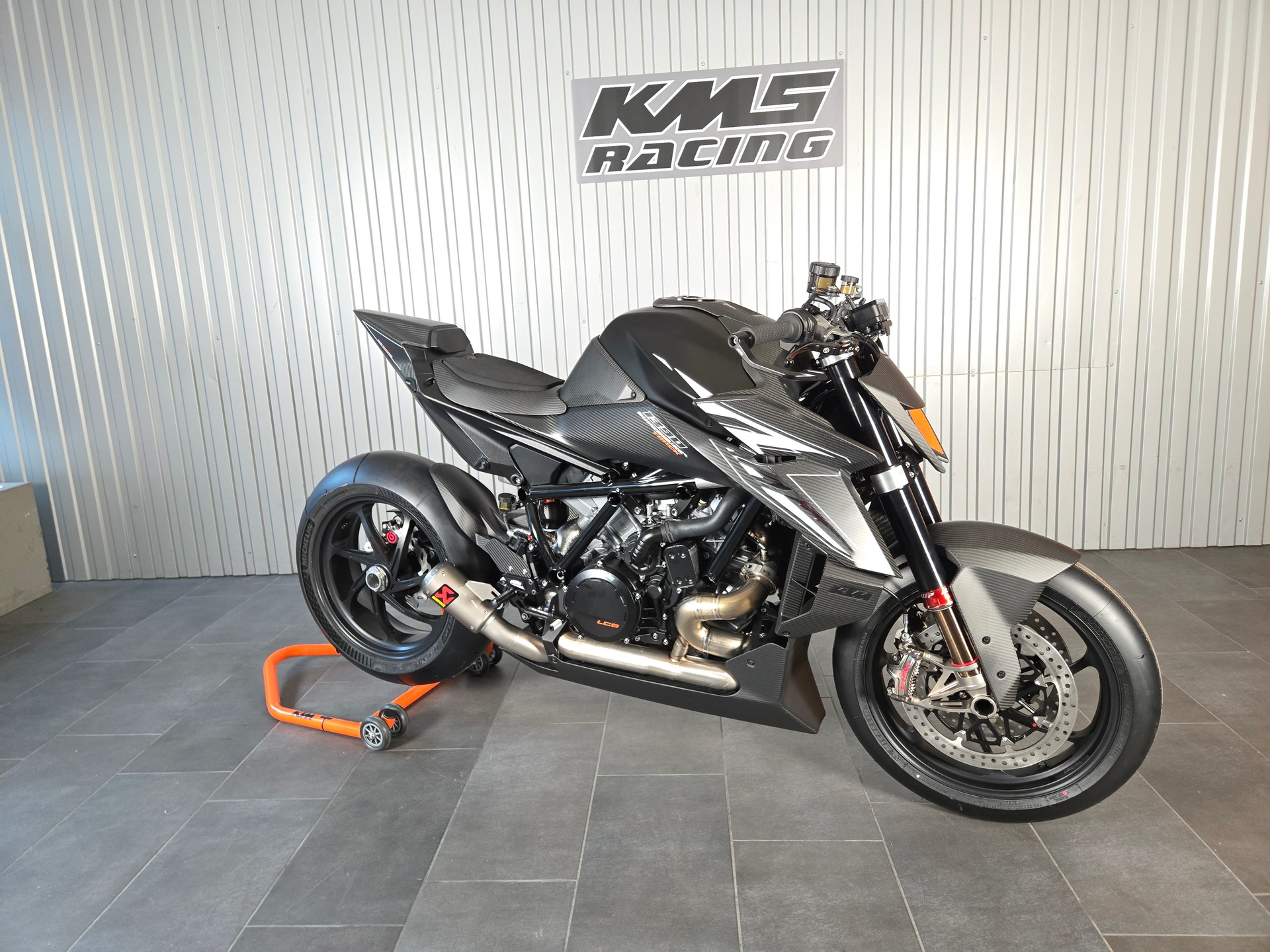KTM 1390 Super Duke RR TRACK-image-1