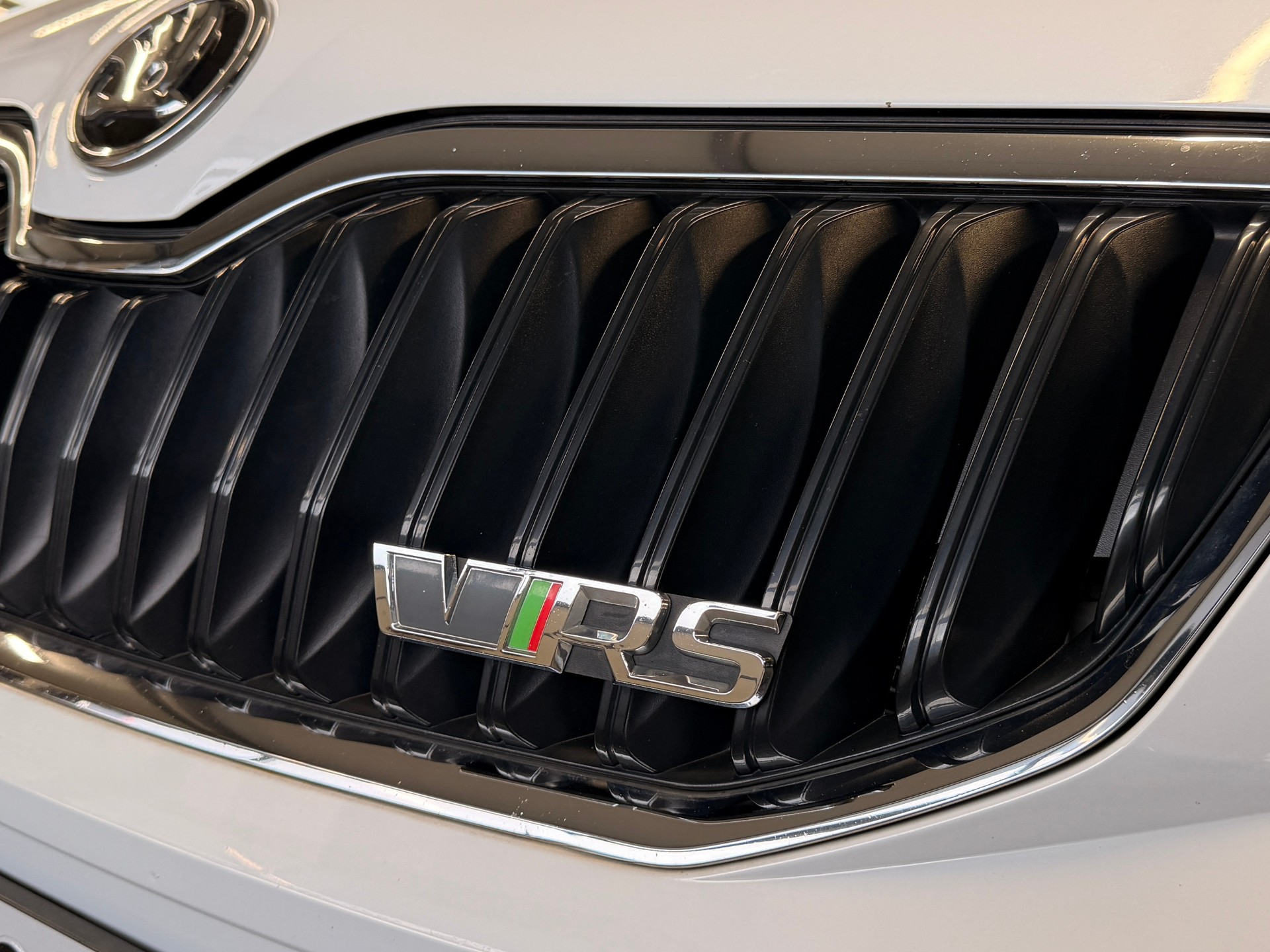 SKODA Octavia Combi 2.0 TDI RS DSG-image-22