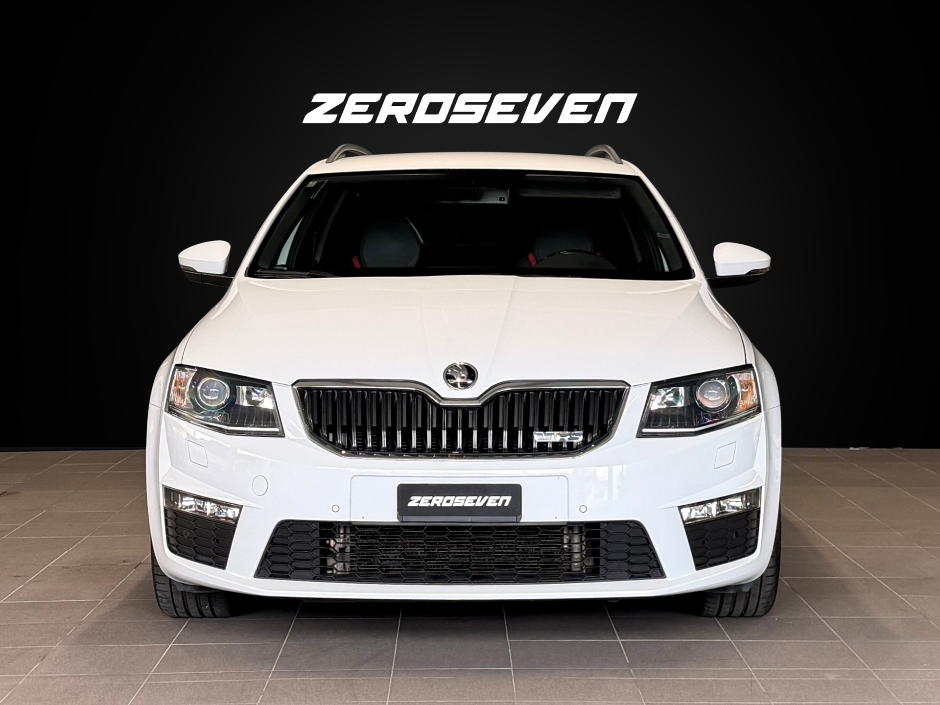 SKODA Octavia Combi 2.0 TDI RS DSG-image-11