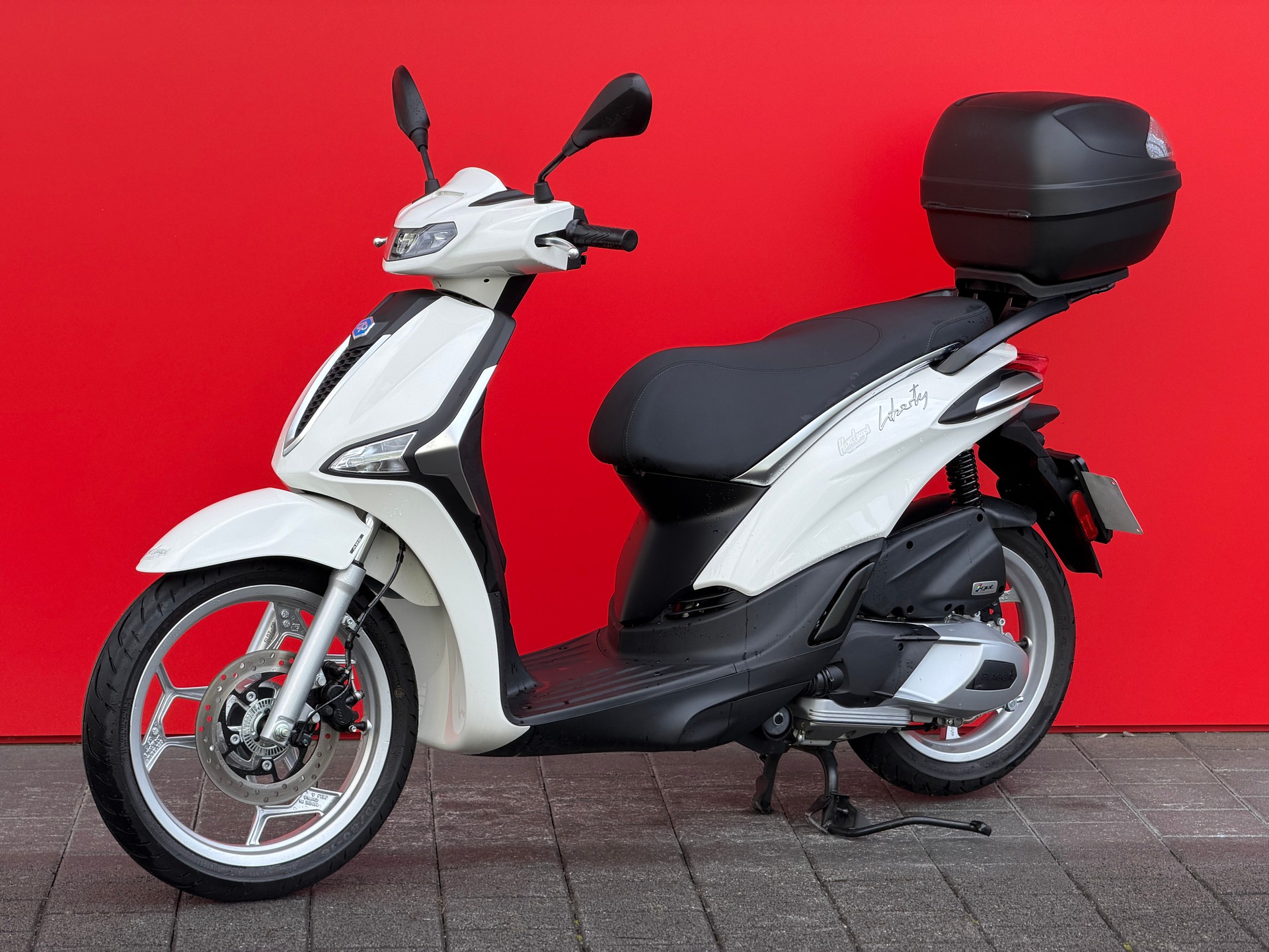 PIAGGIO Liberty 125 E5+-image-7