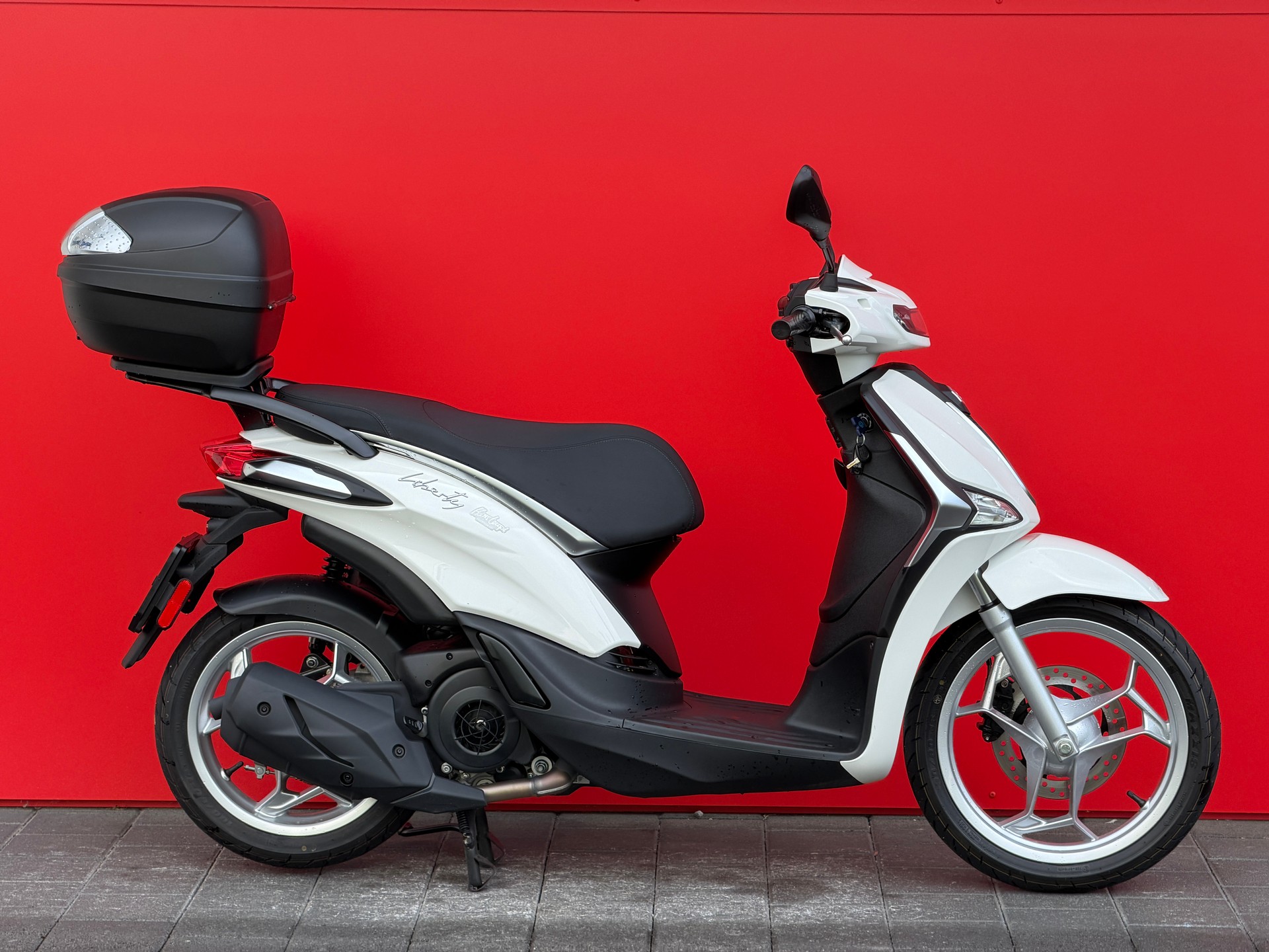 PIAGGIO Liberty 125 E5+-image-0