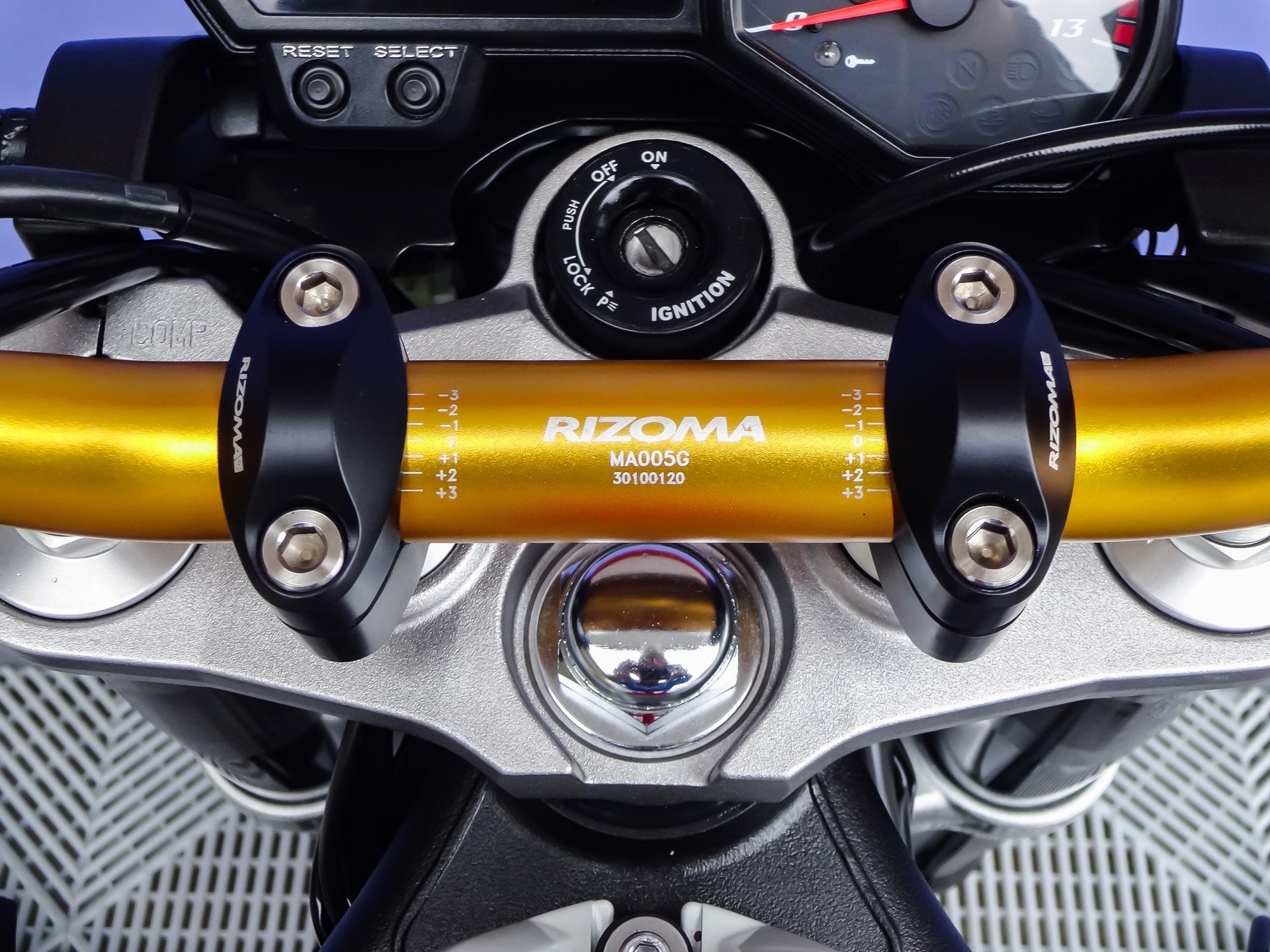 YAMAHA FZ1 N-image-10