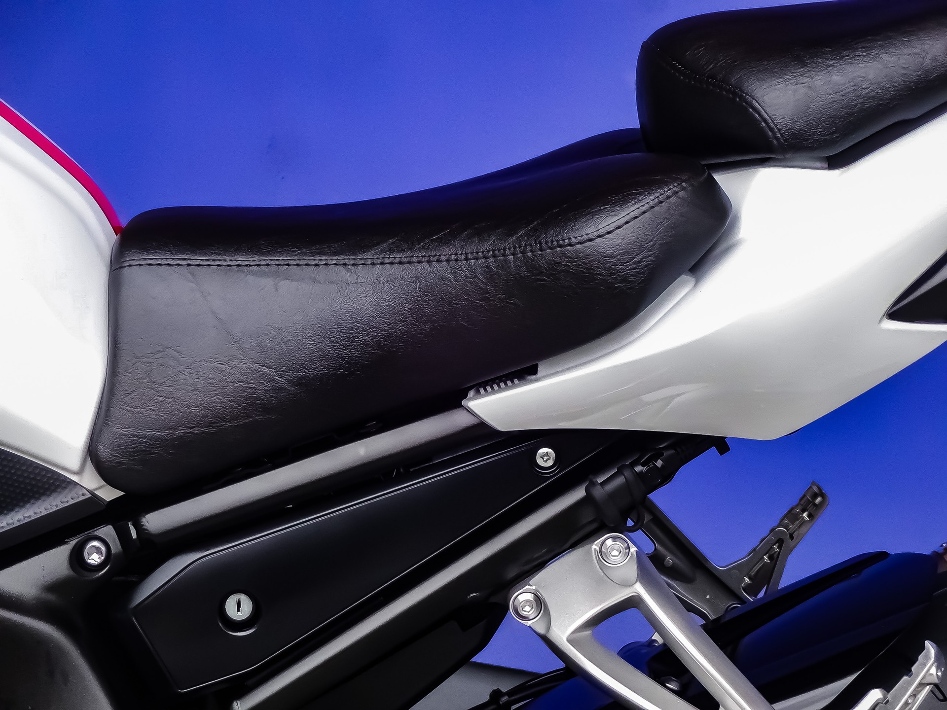 YAMAHA FZ1 N-image-6