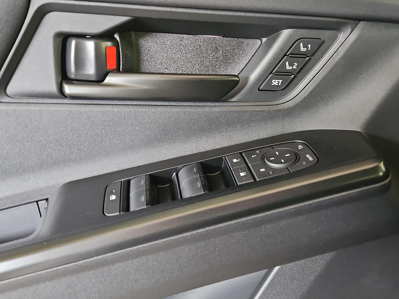 TOYOTA bZ4X Touring Premium AWD-image-14