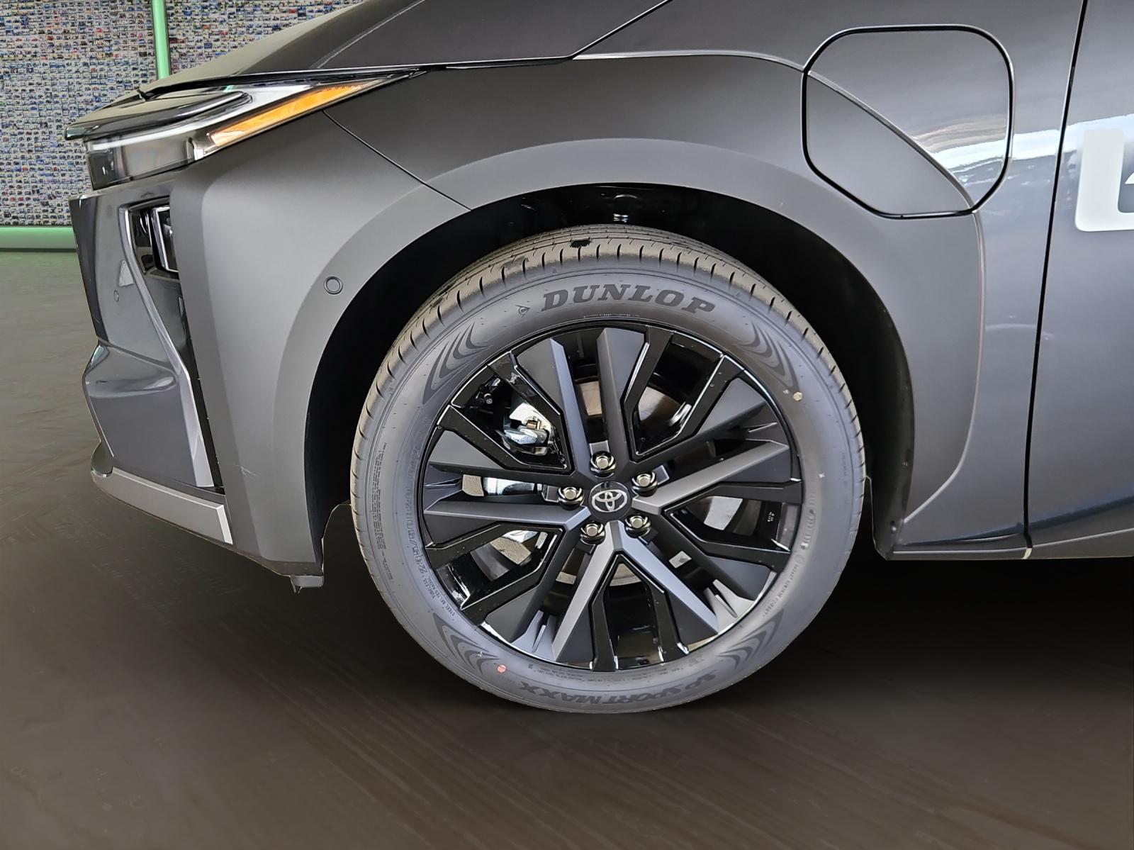 TOYOTA bZ4X Touring Premium AWD-image-5