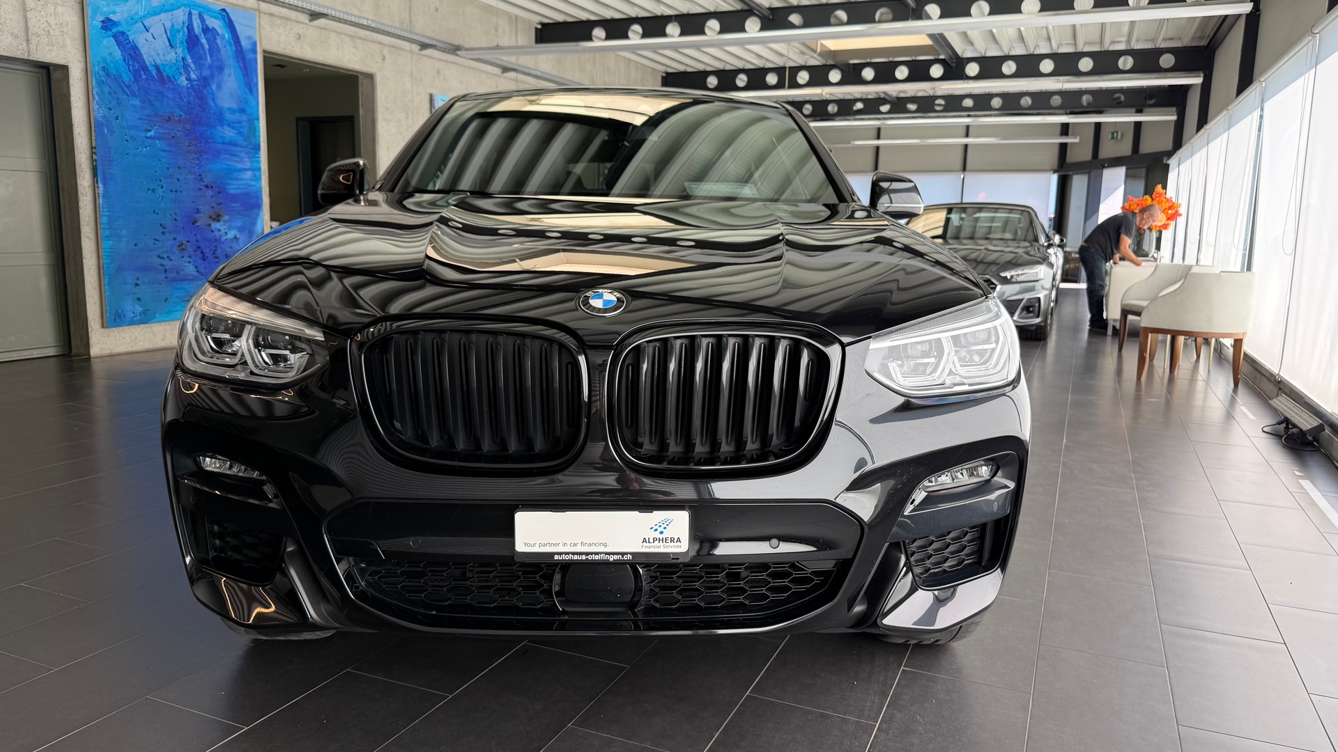 BMW X4 20d xDrive-showroom-element-1