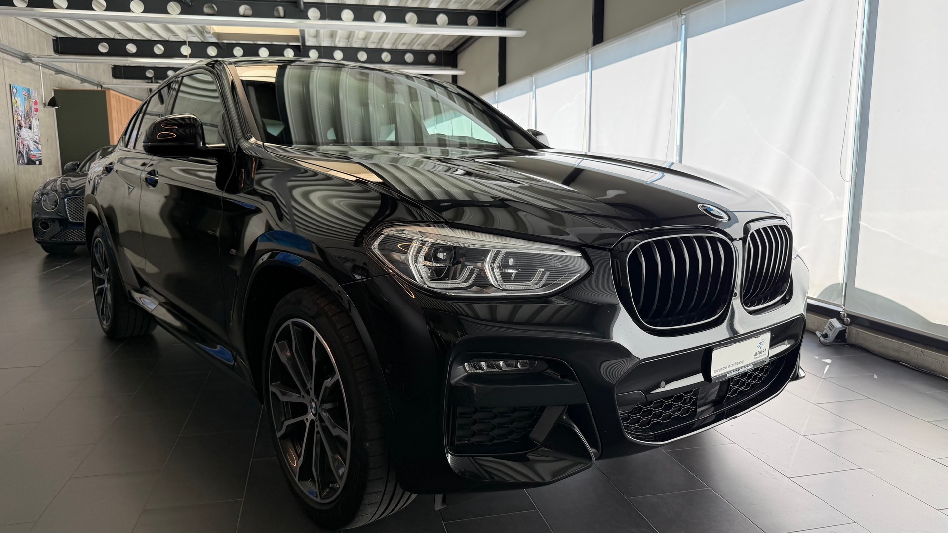 BMW X4 20d xDrive-image-26