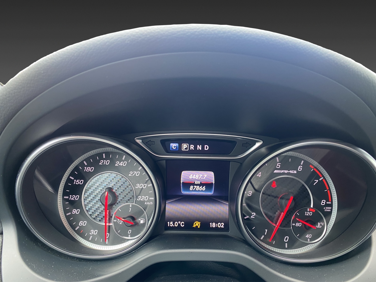 MERCEDES-BENZ CLA 45 AMG 4Matic AMG Aerodynamik + Performance Abgasanlage-image-10