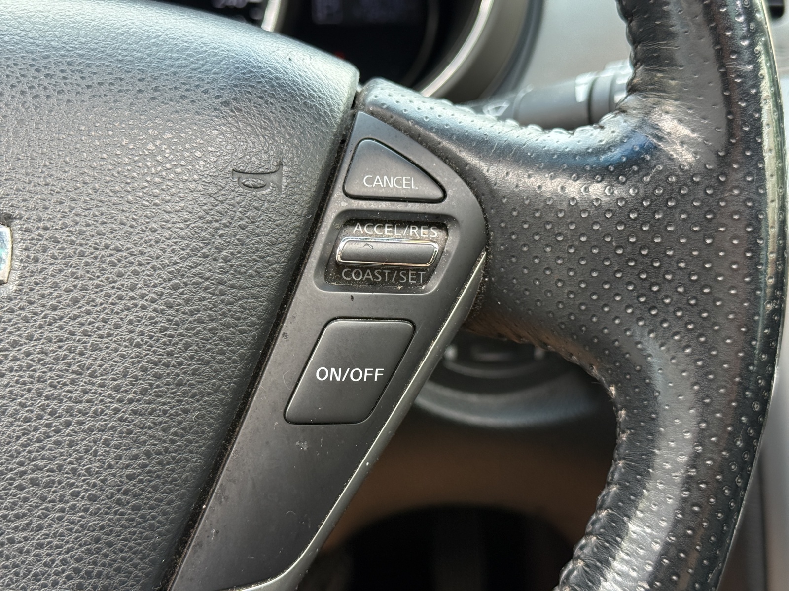 NISSAN Murano 2.5 dCi Automatic-image-25