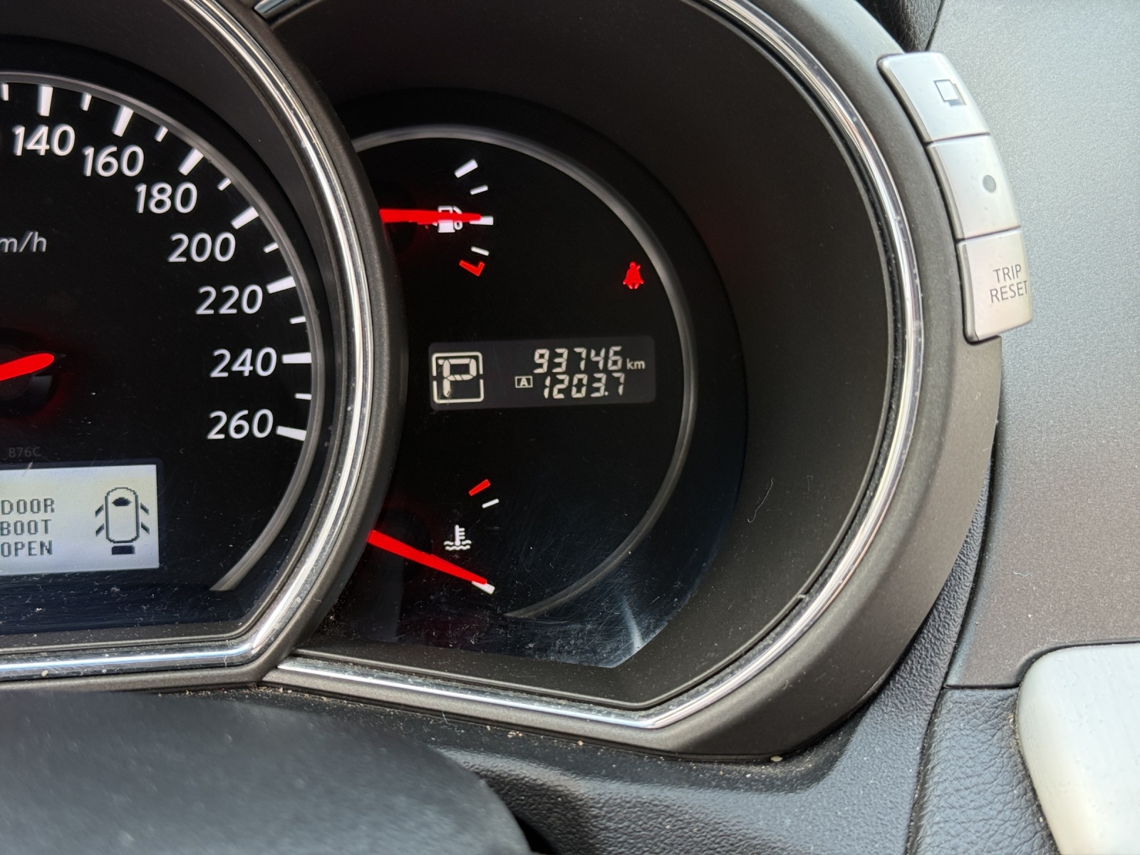 NISSAN Murano 2.5 dCi Automatic-image-8