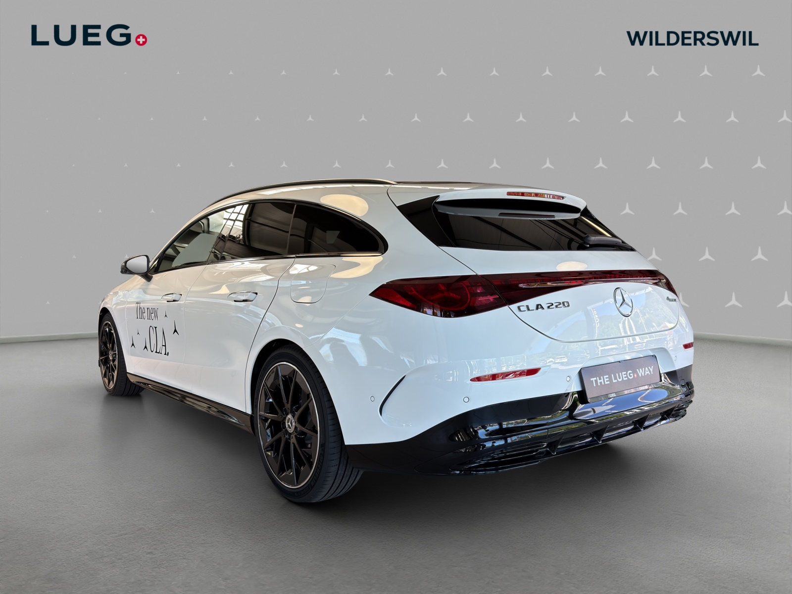 MERCEDES-BENZ CLA Shooting Brake 220 8G-DCT-image-2