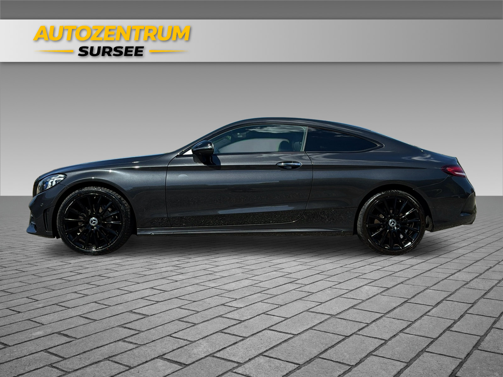 MERCEDES-BENZ C 200 AMG-Line 4matic Coupé-showroom-element-2