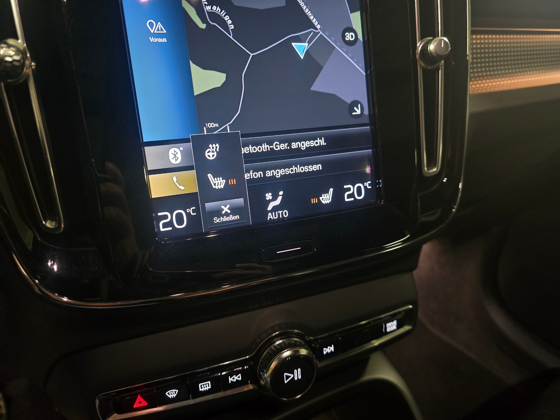 VOLVO XC40 T5 TwE R-Design DCT CH-Fahrzeug-image-15