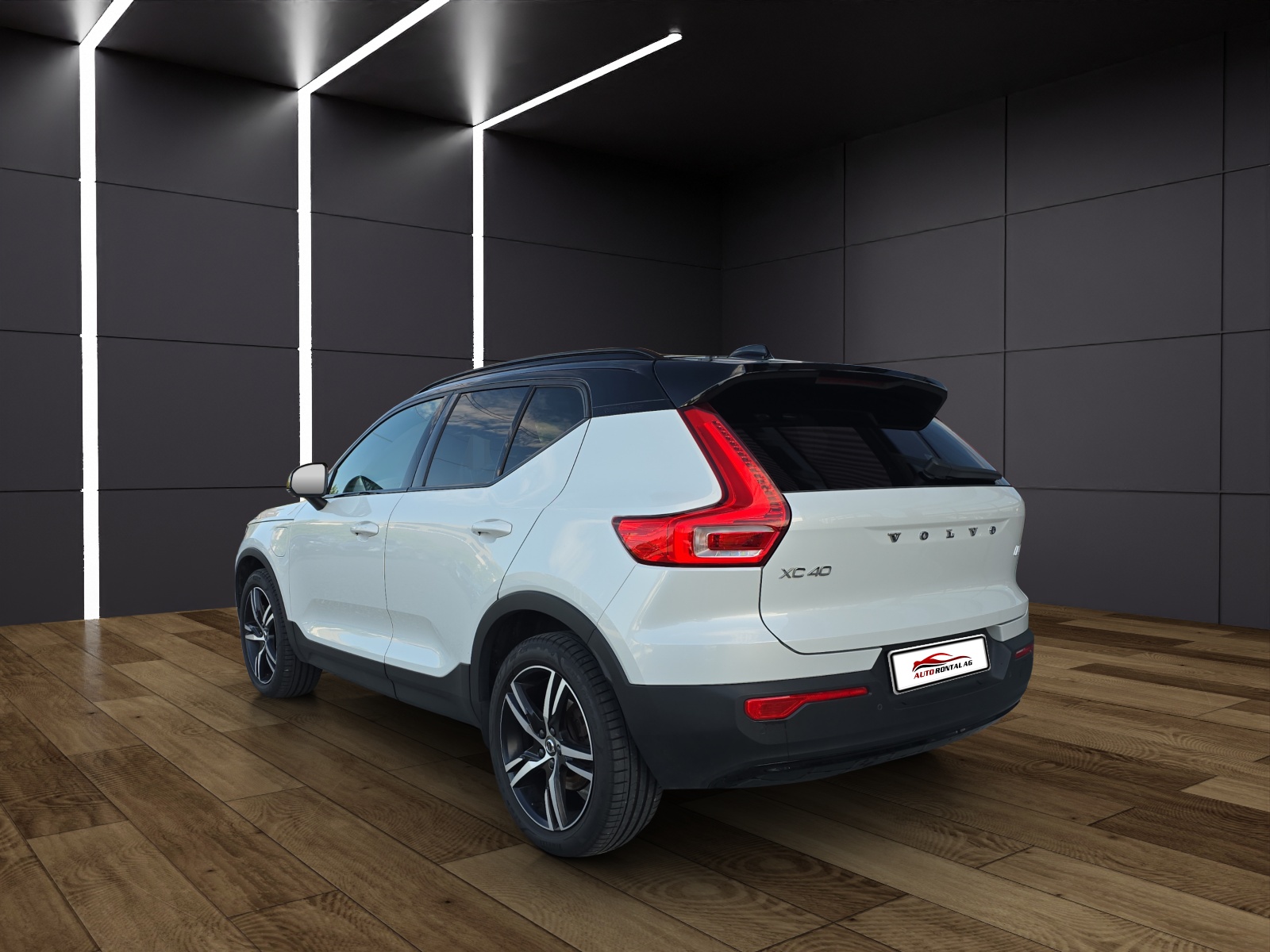 VOLVO XC40 T5 TwE R-Design DCT CH-Fahrzeug-image-6