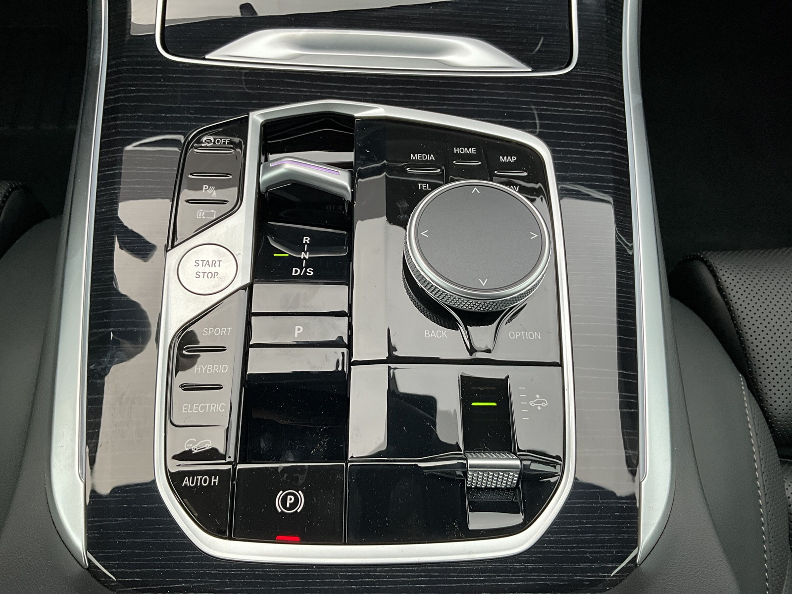 BMW X5 xDrive 50e M Sport Steptronic-image-21
