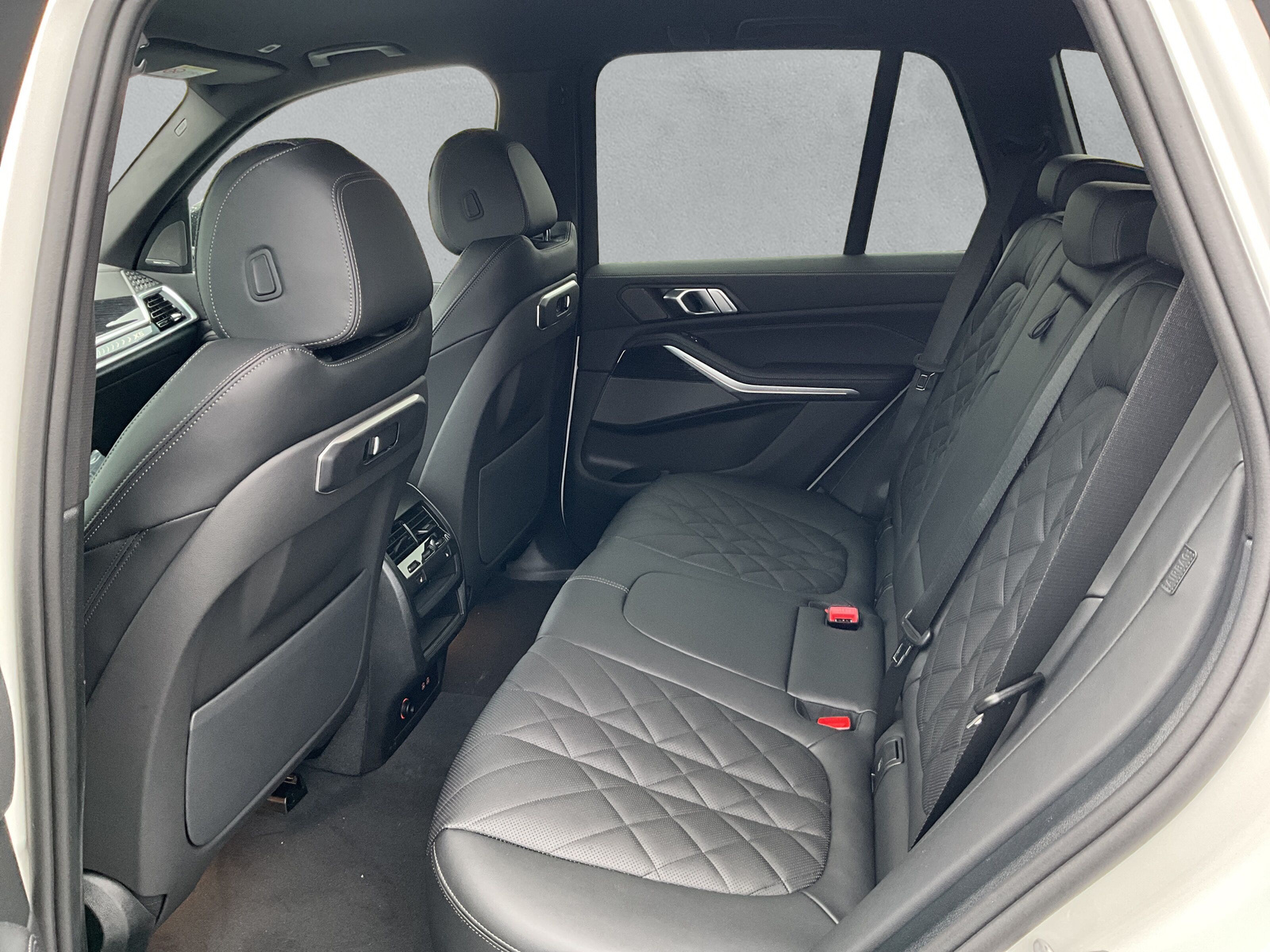BMW X5 xDrive 50e M Sport Steptronic-image-11