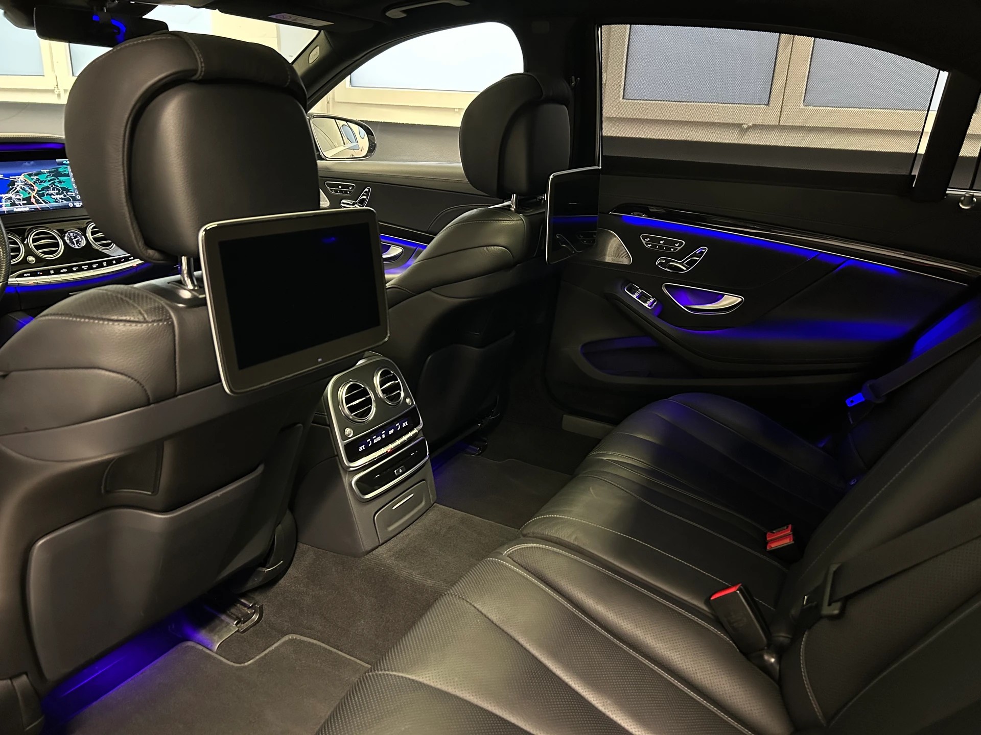 MERCEDES-BENZ S 400 d L 4Matic AMG Line 9G-Tronic-image-17