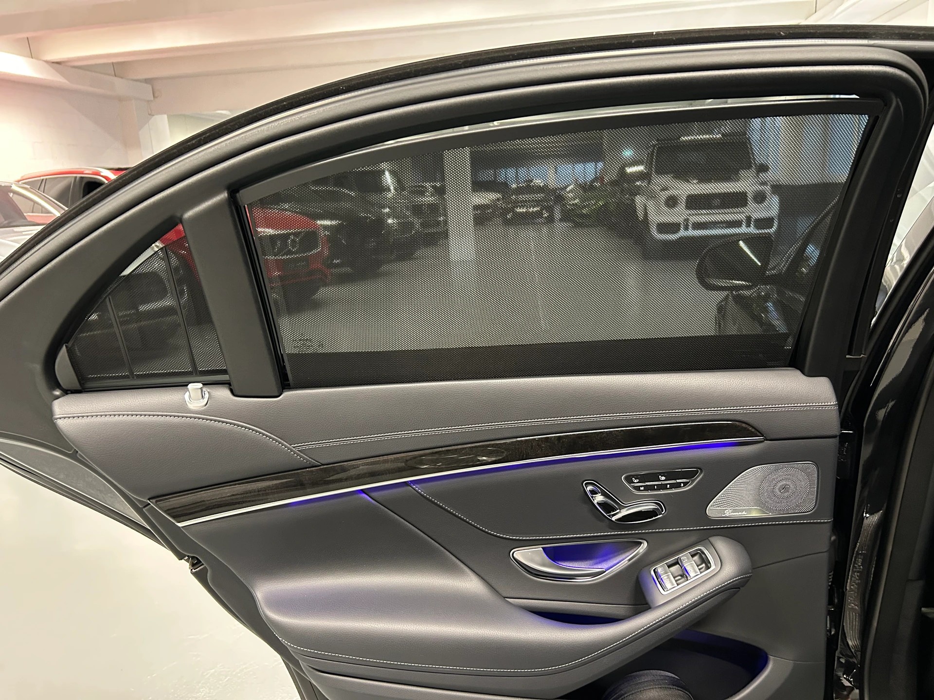 MERCEDES-BENZ S 400 d L 4Matic AMG Line 9G-Tronic-image-19