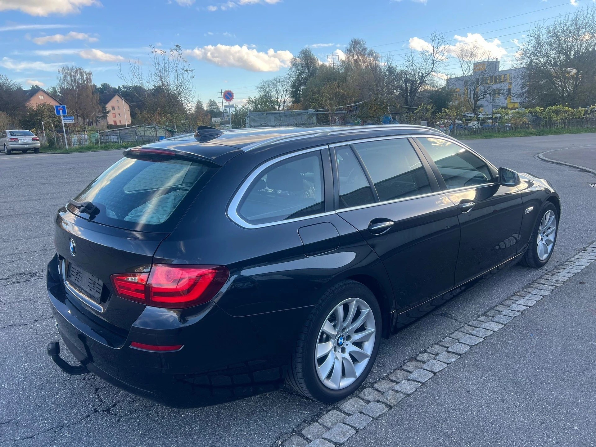 BMW 530d xDrive Touring Steptronic-image-6