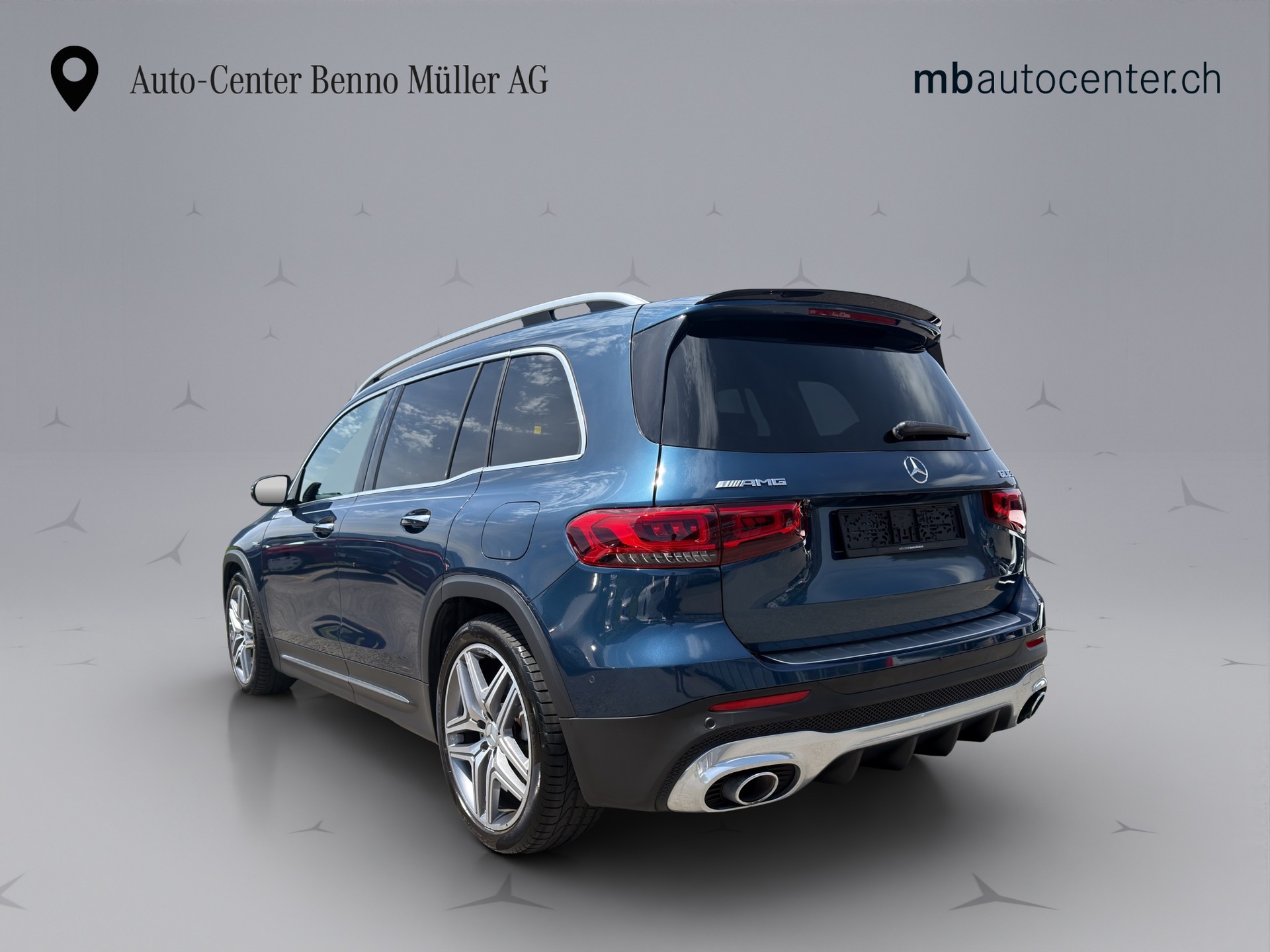 MERCEDES-BENZ GLB 35 AMG 4matic-showroom-element-2