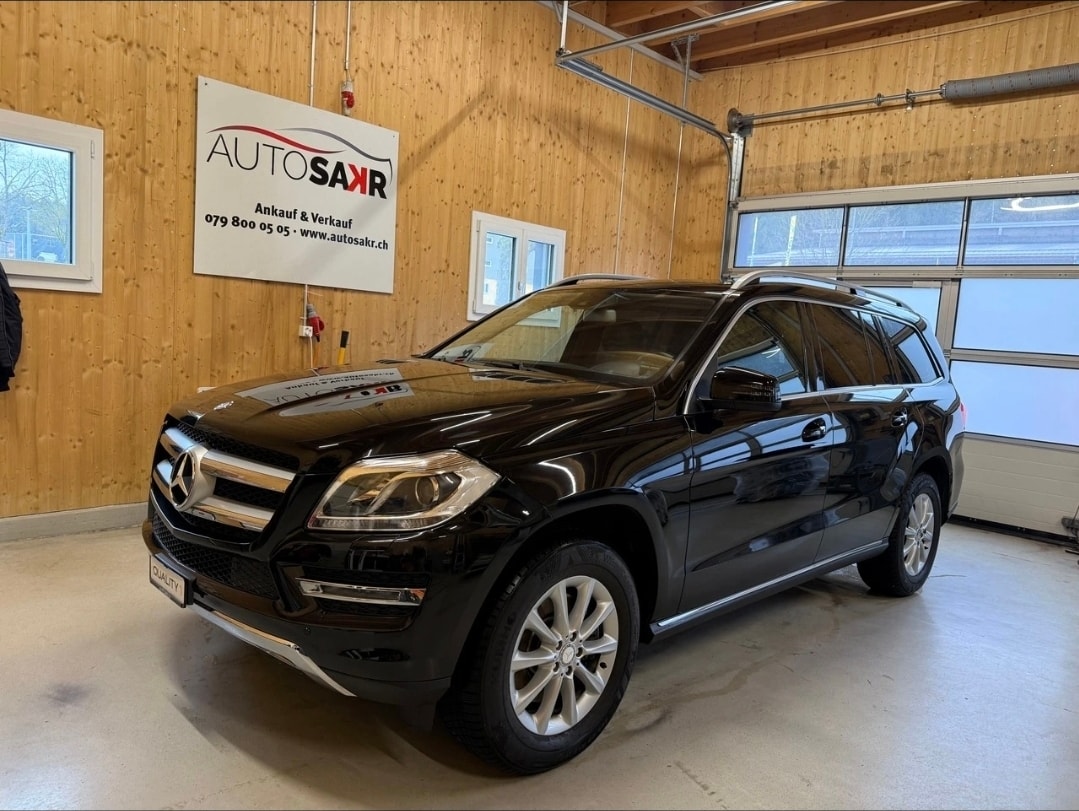 MERCEDES-BENZ GL 350 BlueTEC 4Matic 7G-TRONIC