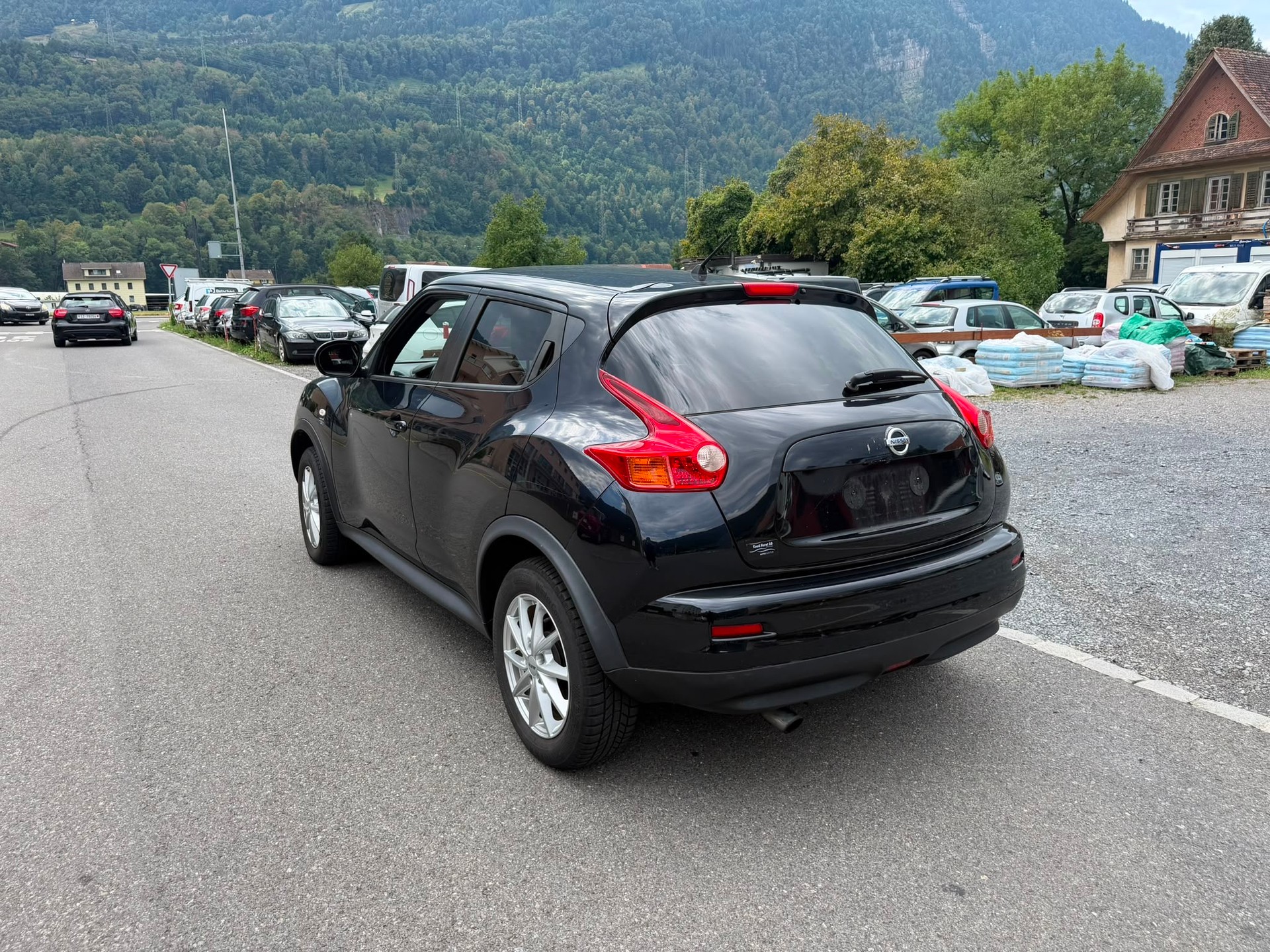 NISSAN Juke 1.6 DIG-T tekna 4x4 Xtronic M-CVT-showroom-element-2