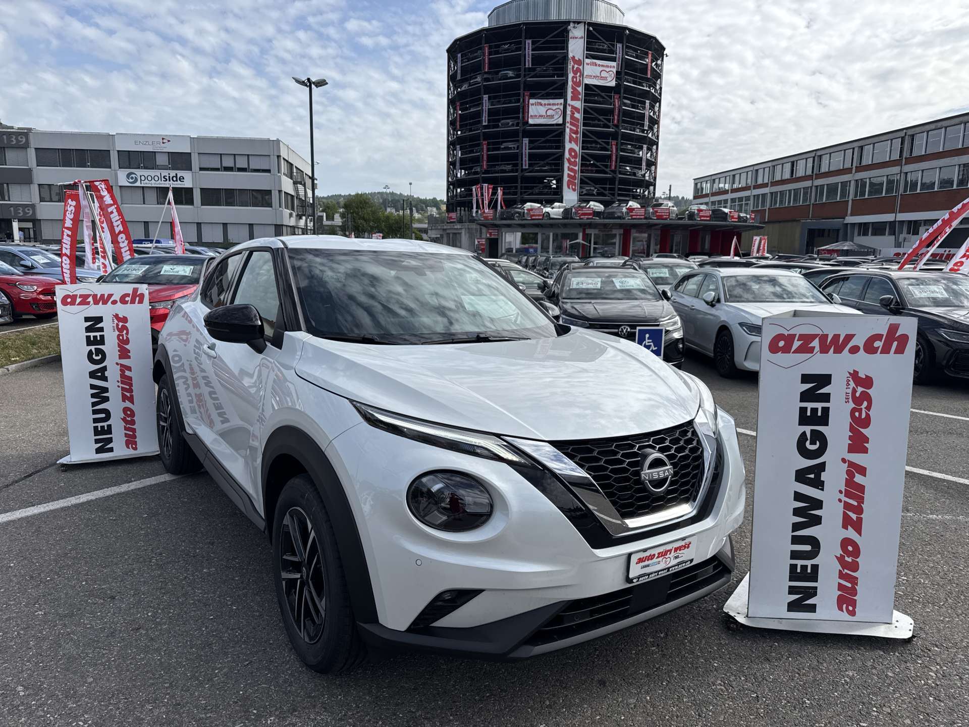 NISSAN Juke 1.0 DIG-T N-Connecta DCT-Automat